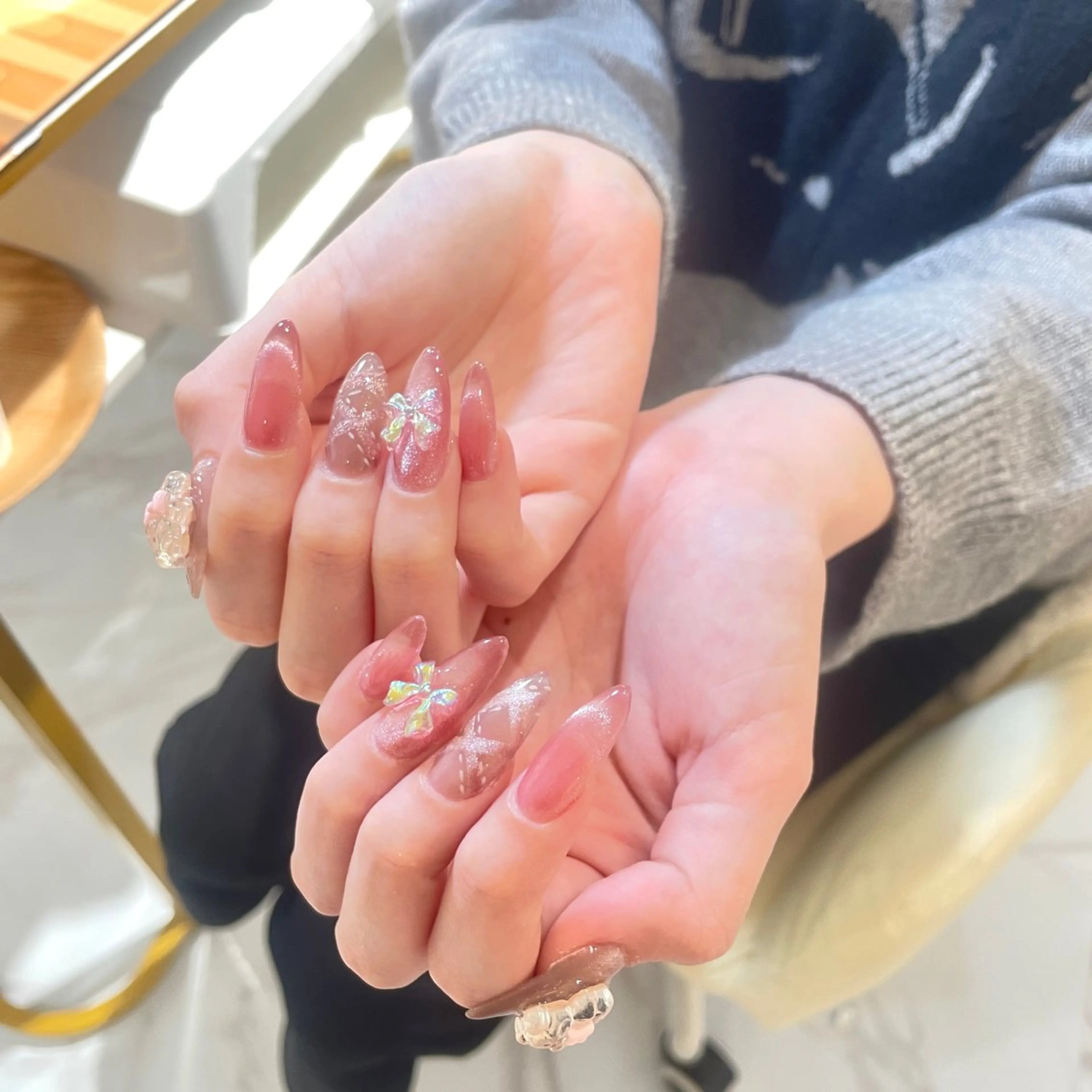 ネイル ハンドネイル SunNail池袋 🍧エミリーのネイルデザイン