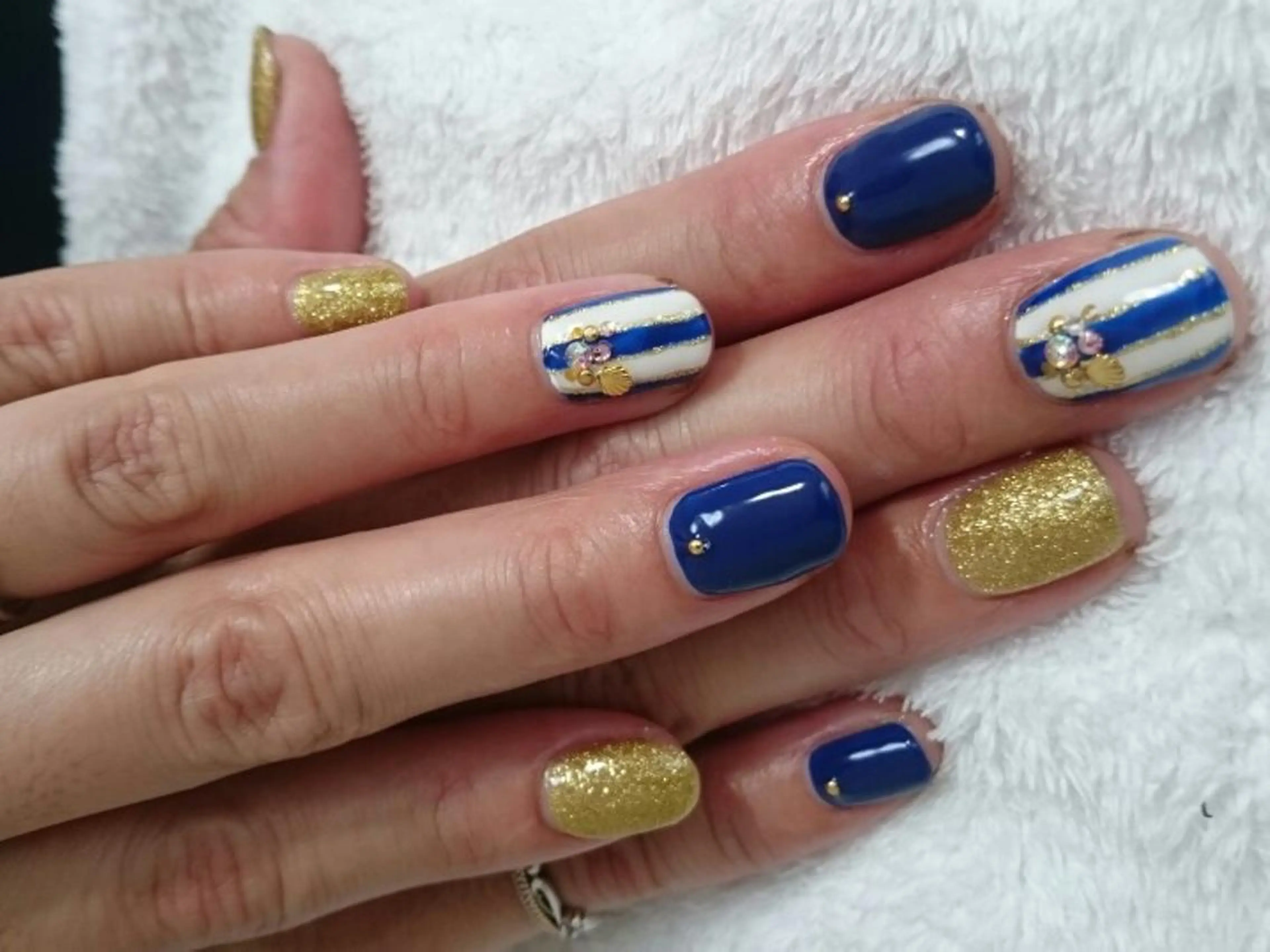 ネイル 柴崎 美幸のネイルデザイン