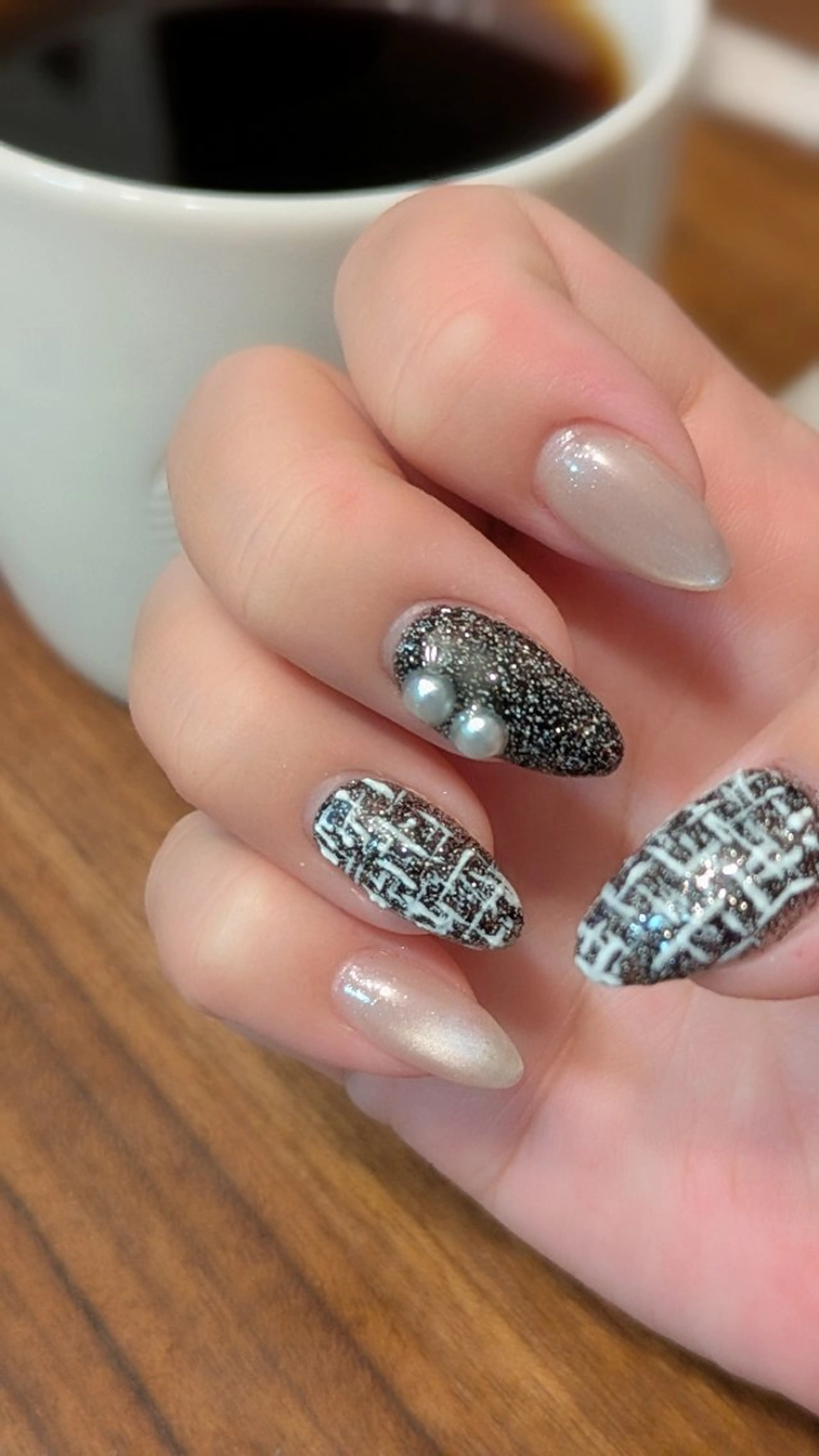 ネイル ツイードネイル ハンドネイル m&pPrivate nailsalonのネイルデザイン