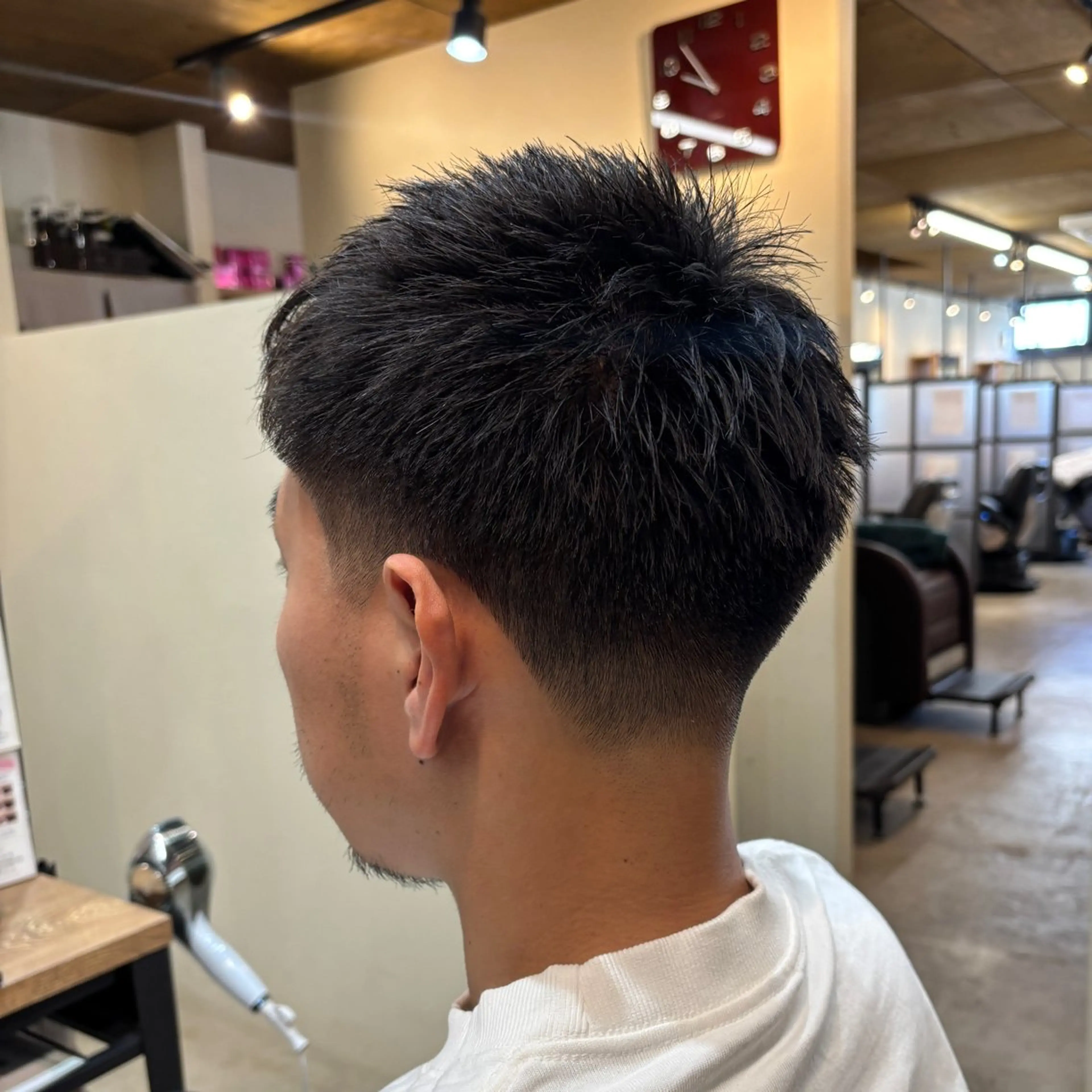 ショート メンズ ユウリ YURIのヘアスタイル