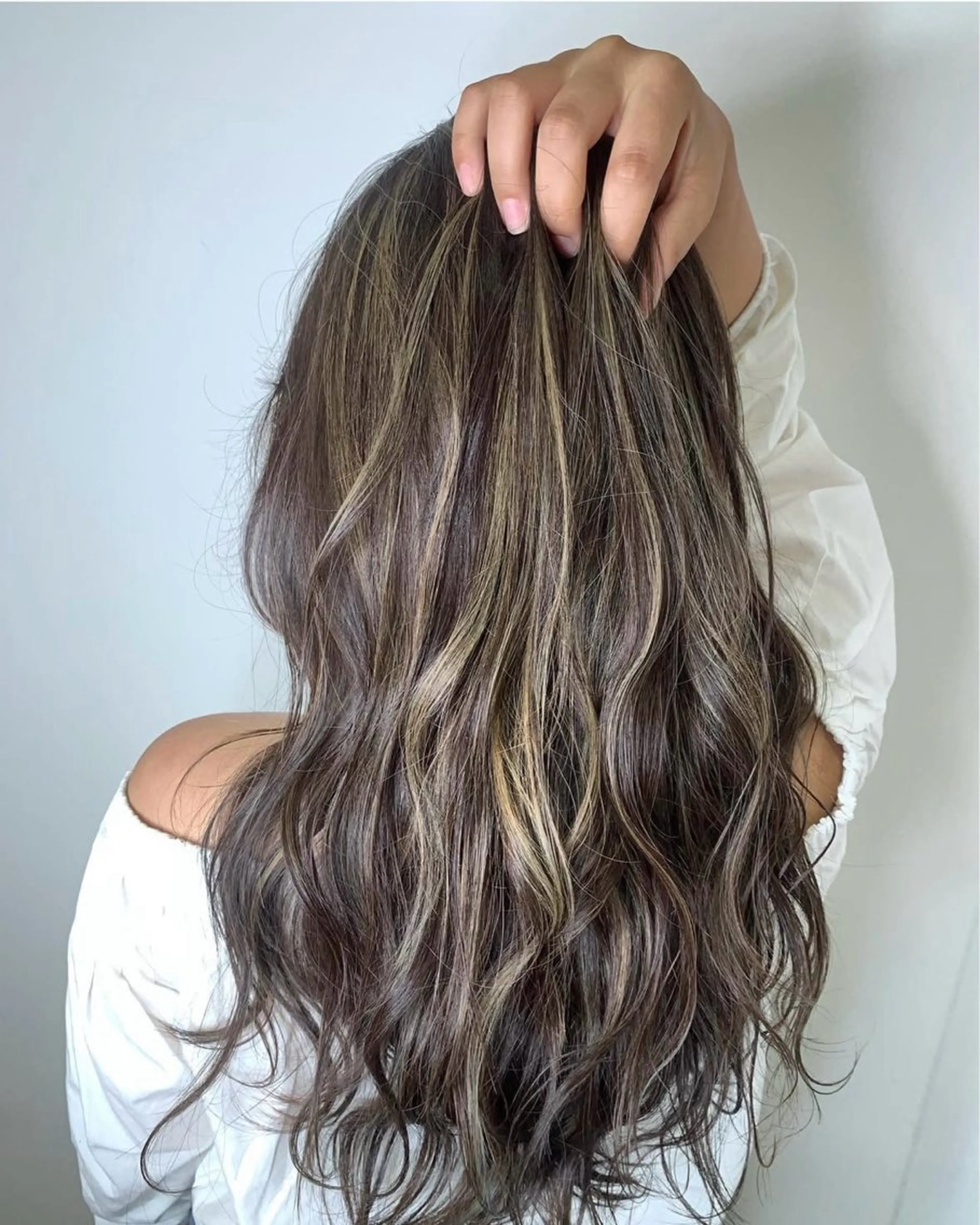 ロング カラー ヘアアレンジ ハイライトカラー ハイライト ヘアカラー トリートメント ヘアセット トップスタイリスト Shoyaのヘアスタイル