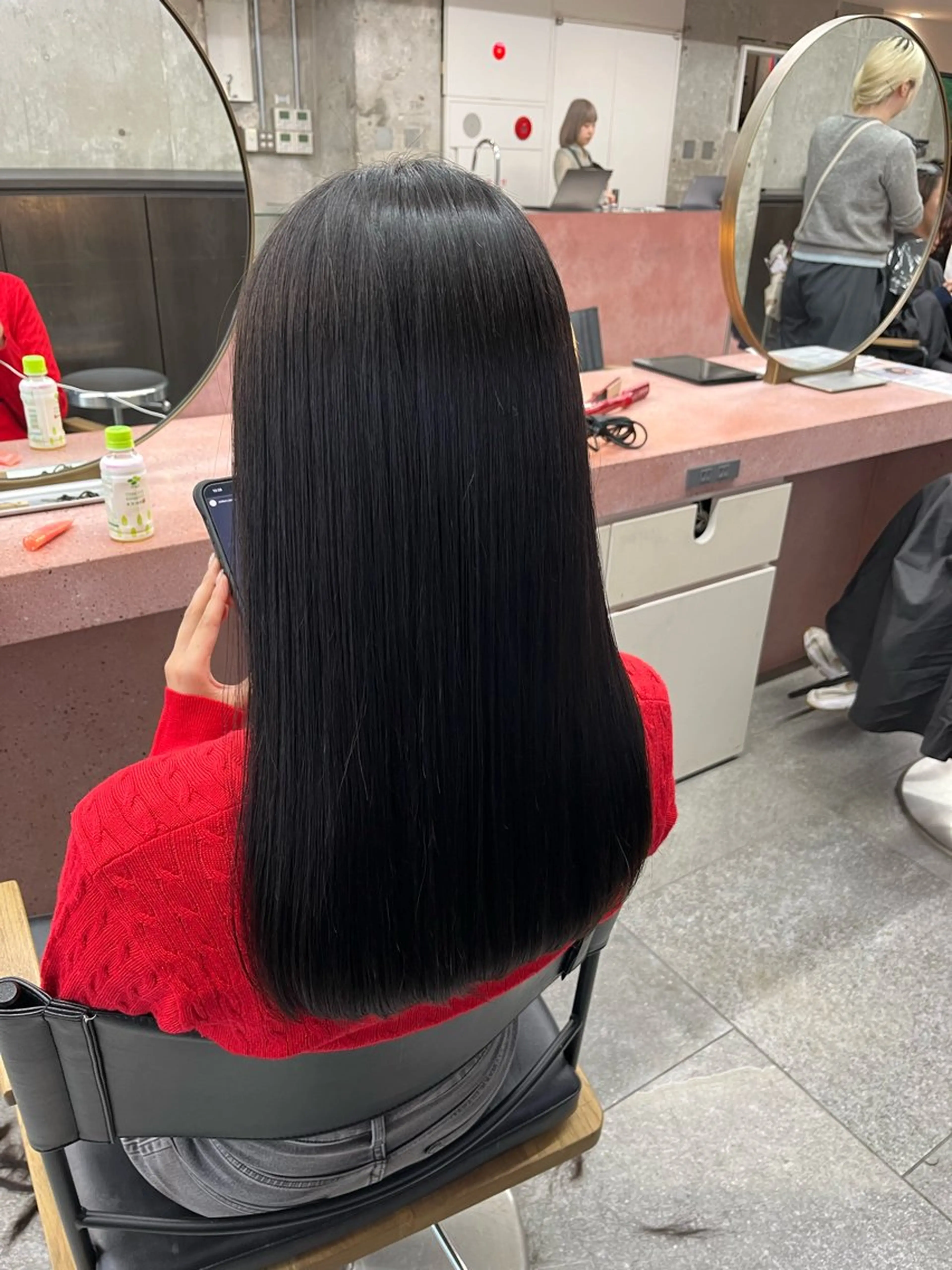 セミロング 酸性ストレート 小木曽智美 /ボブ/ショートのヘアスタイル