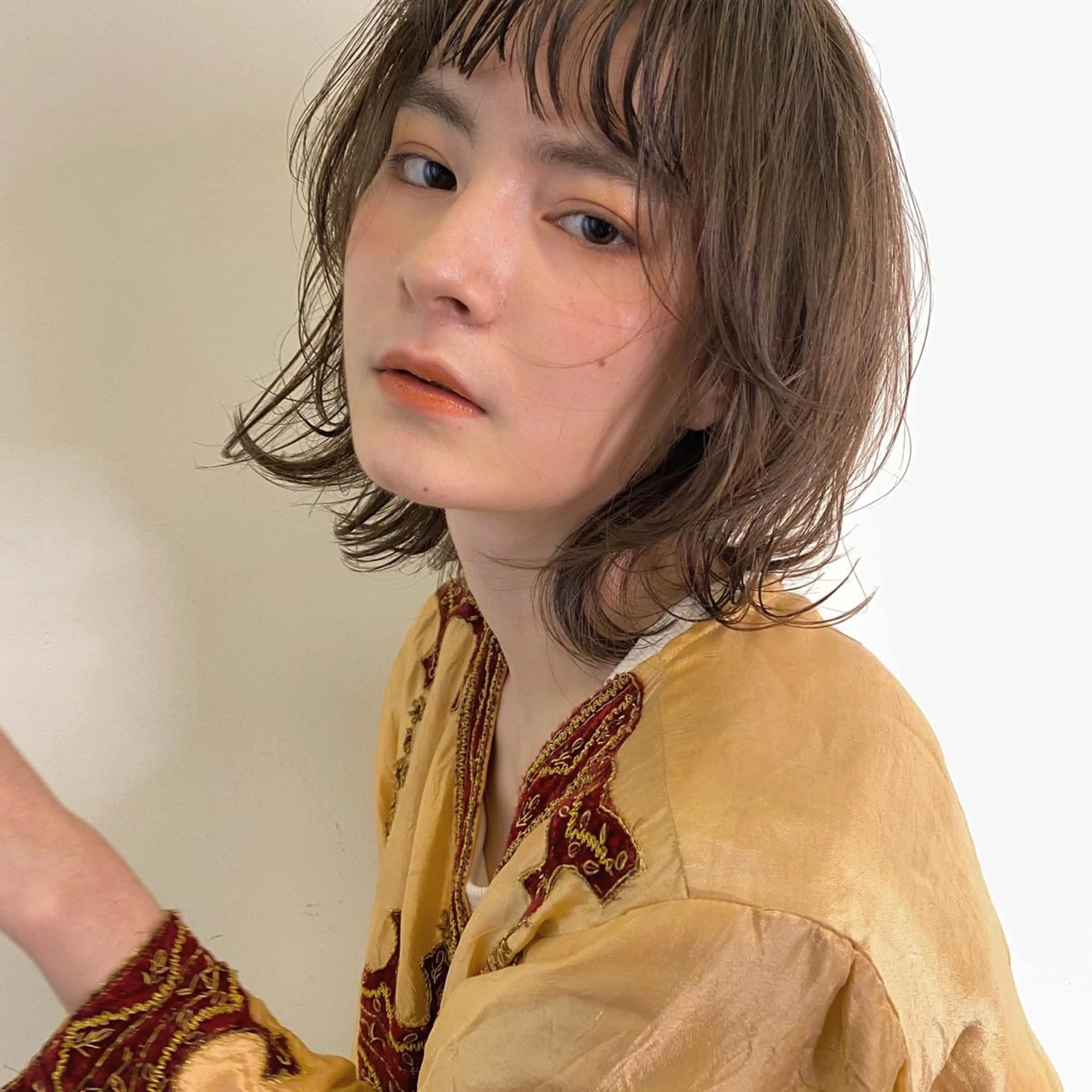 セミロング カラー パーマ ヘアアレンジ メンズ キッズ ネイル マツエク・マツパ モリモト サナのヘアスタイル