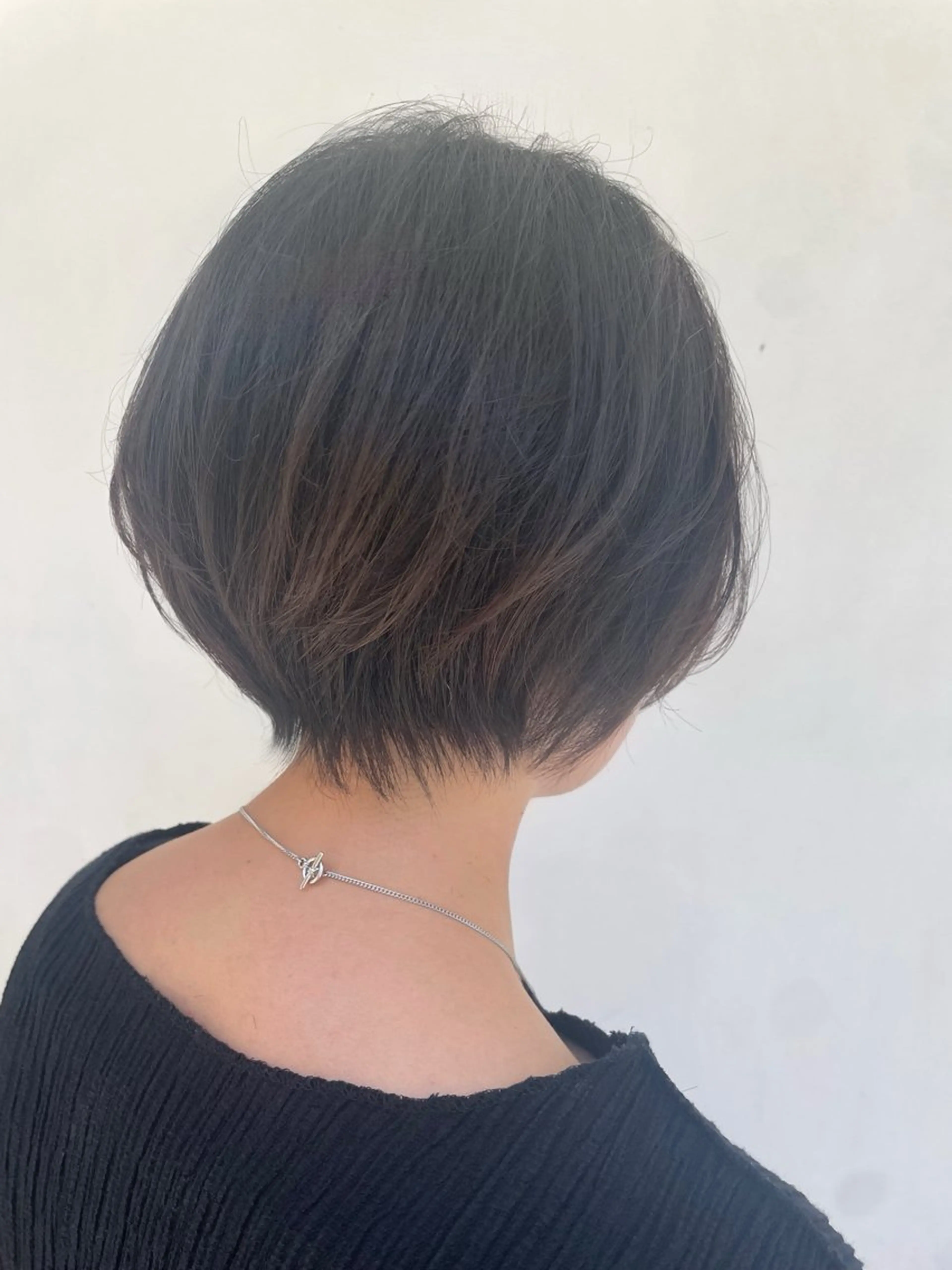 ショート カラー Hair Make powderのヘアスタイル