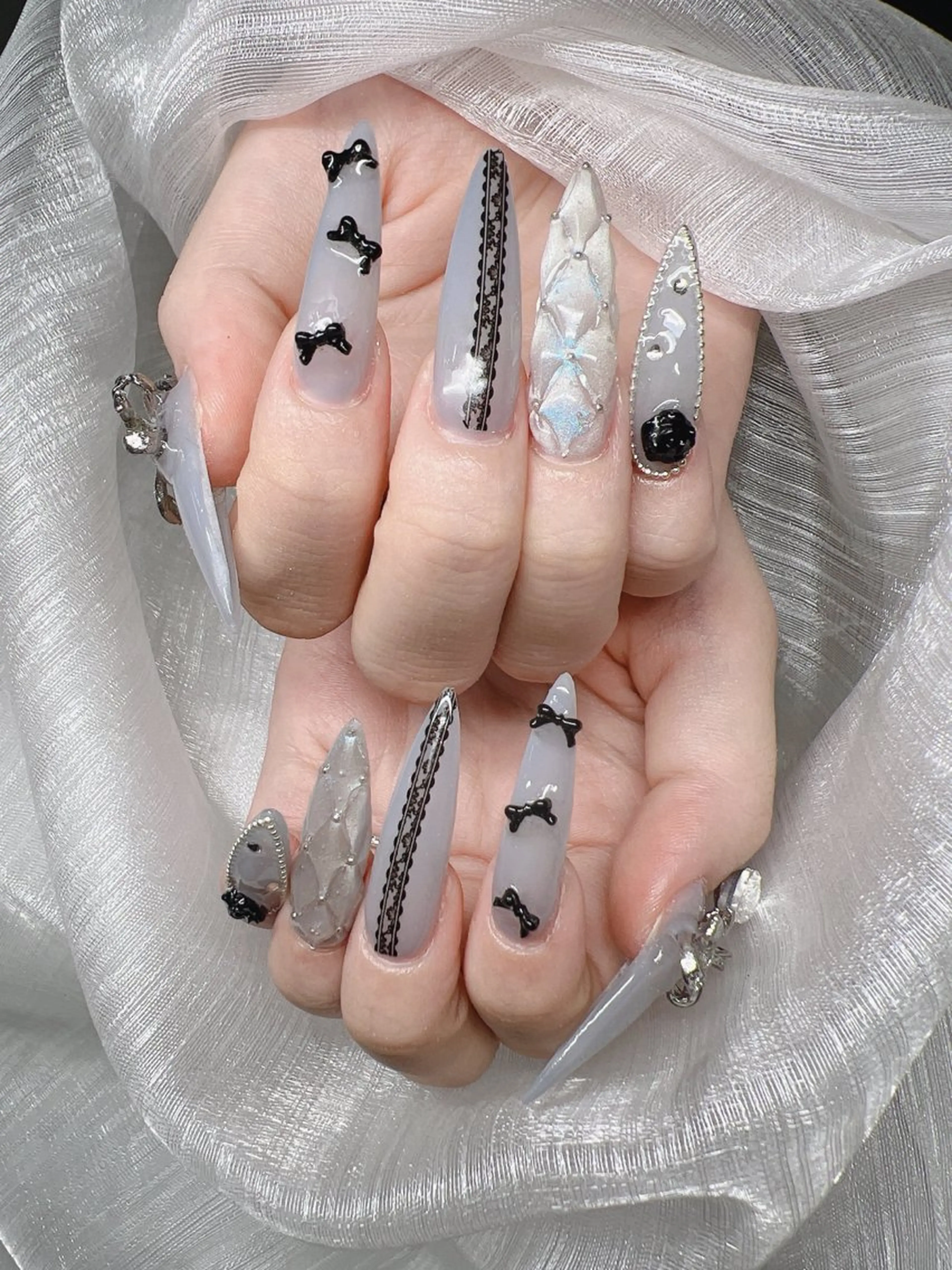 ネイル ハンドネイル Lee Nailsのネイルデザイン