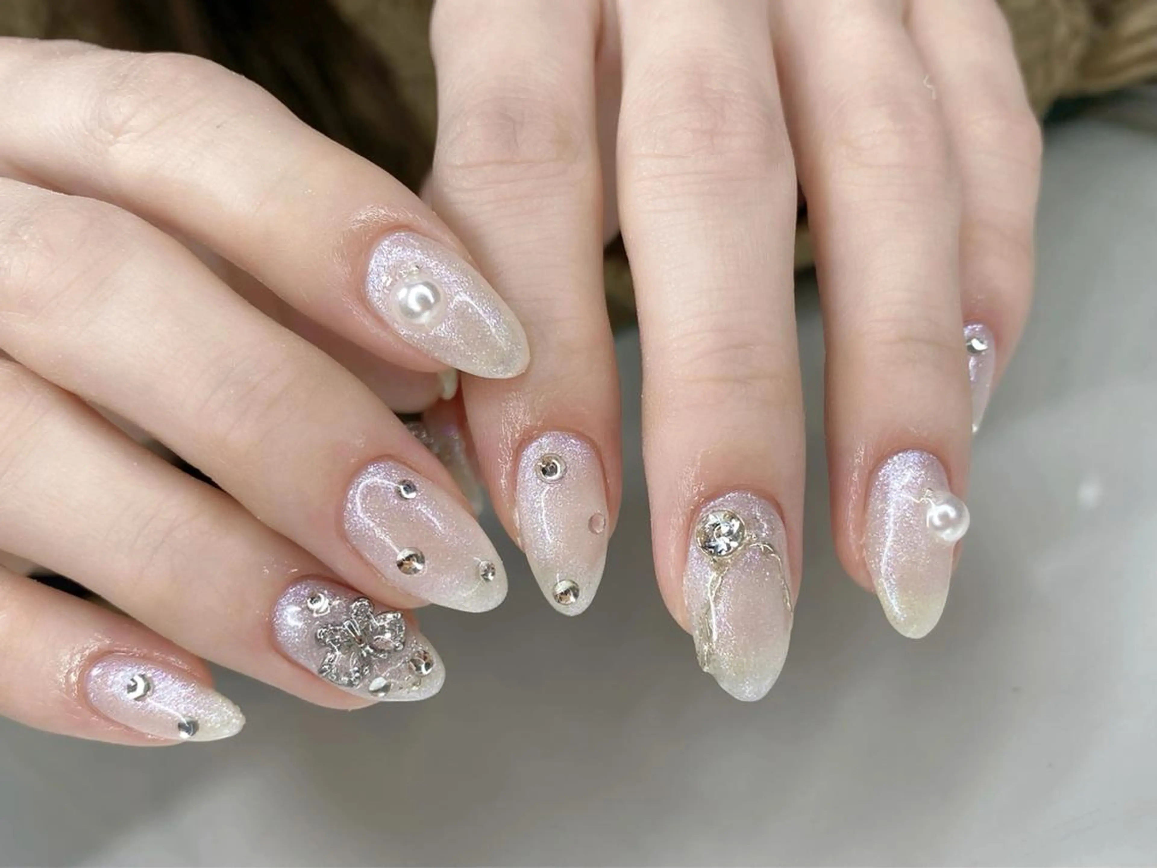 ネイル ハンドネイル フットネイル I-nailロング /ワンホン/キラキラのネイルデザイン