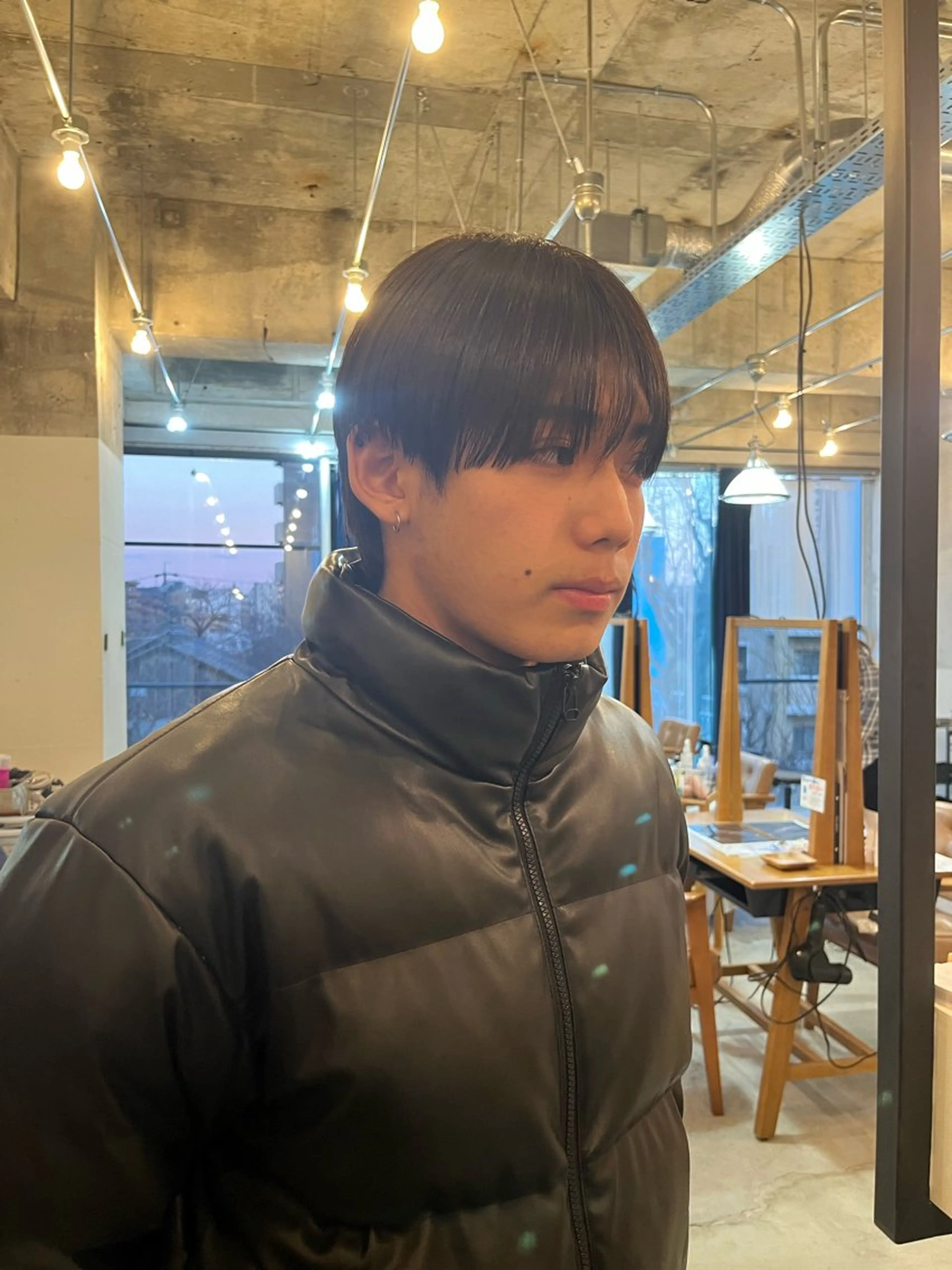 パーマ メンズ メンズ韓国風 マッシュ メンズパーマ シースルーマッシュ ストレートパーマ カット 縮毛矯正 トリートメント SABO /透明感カラー/美髪のヘアスタイル