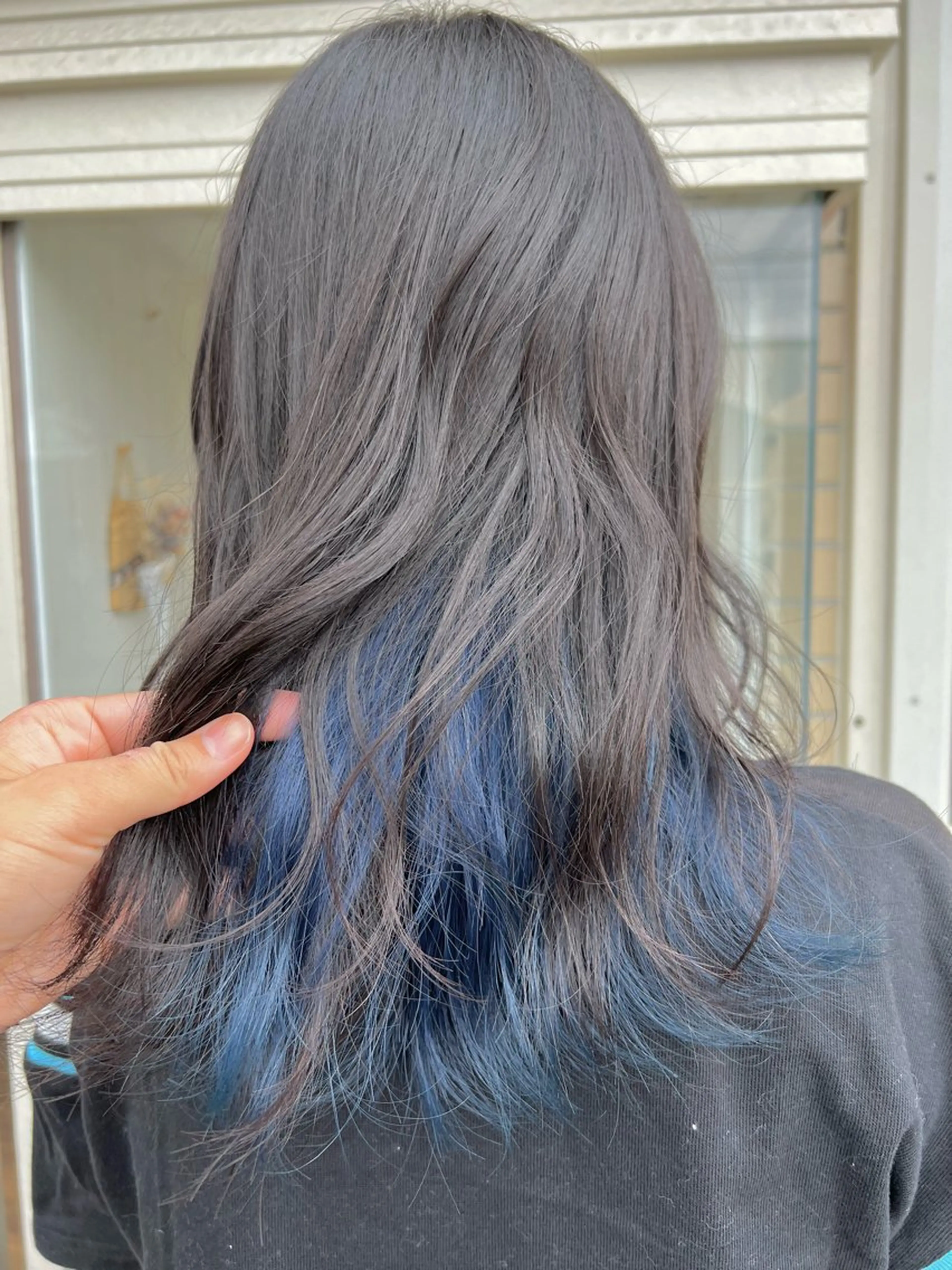 カラー ブルーカラー インナーカラー シルバー ヘアカラー ＊カラー・パーマ＊ 植松彩音のヘアスタイル