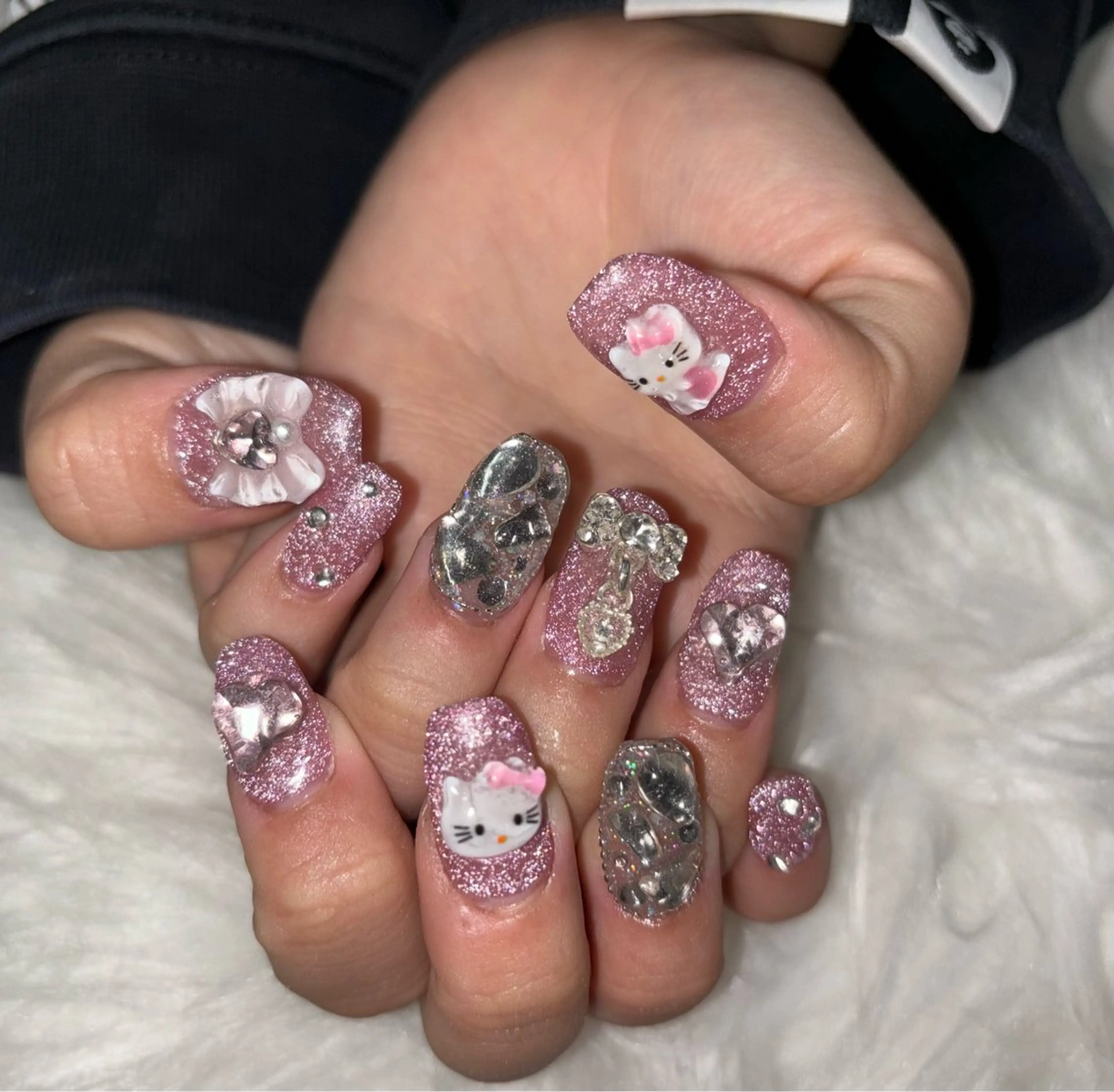 ネイル 佐藤　Roveil 勾当台公園駅徒歩5分のネイルデザイン