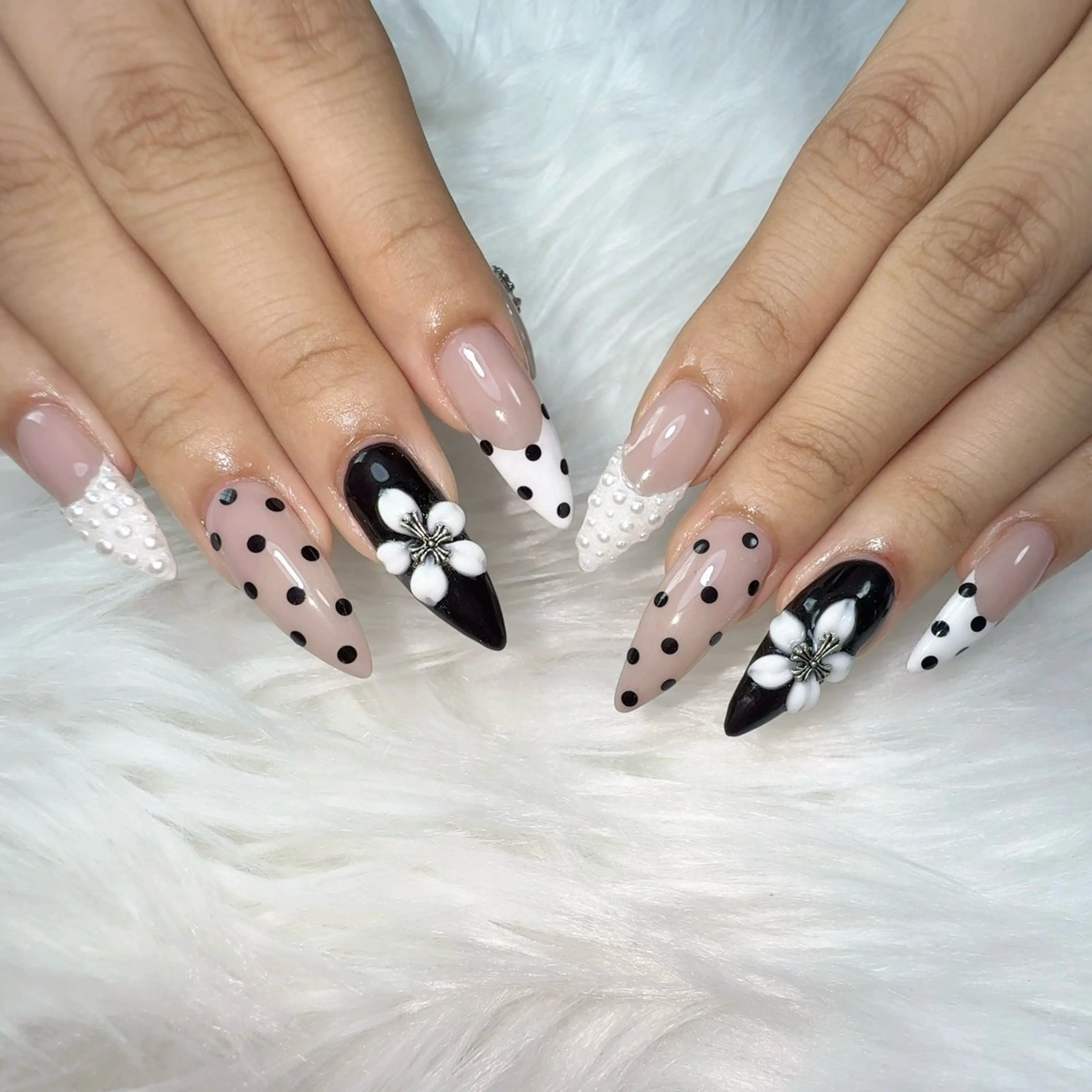ネイル 持ち込み ハンドネイル L'ino nailのネイルデザイン
