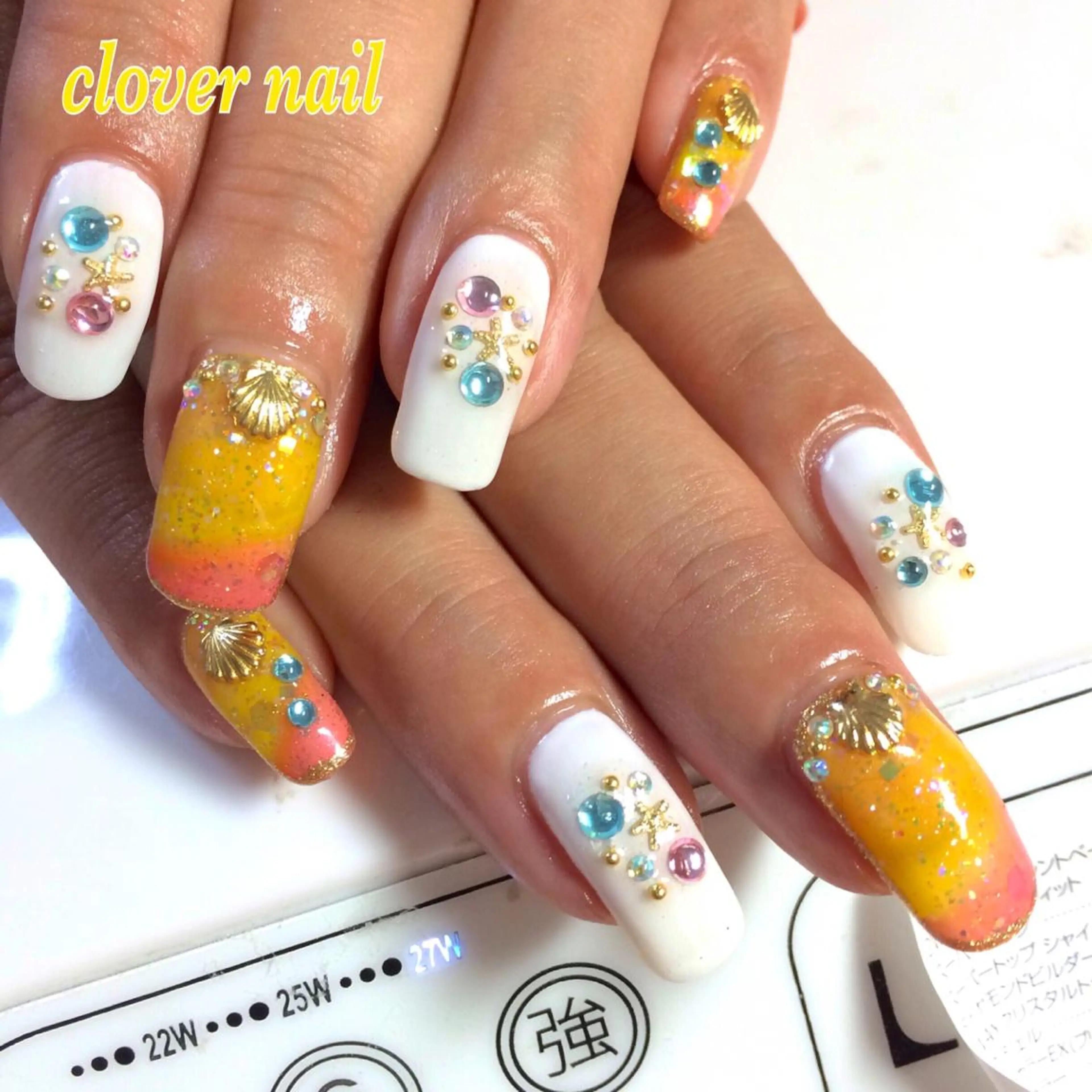 ネイル clover nailのネイルデザイン