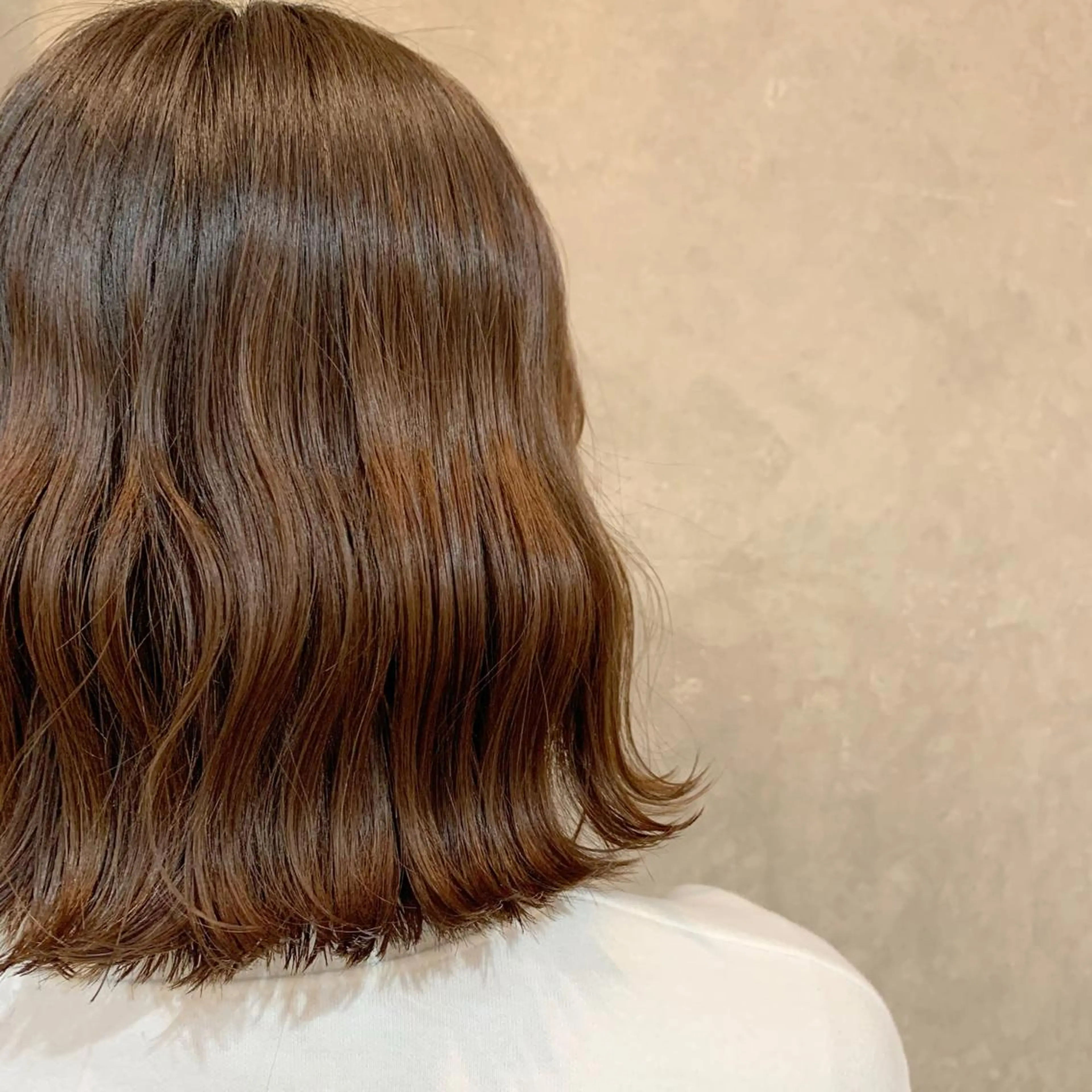 ミディアム 吉田 夢のヘアスタイル