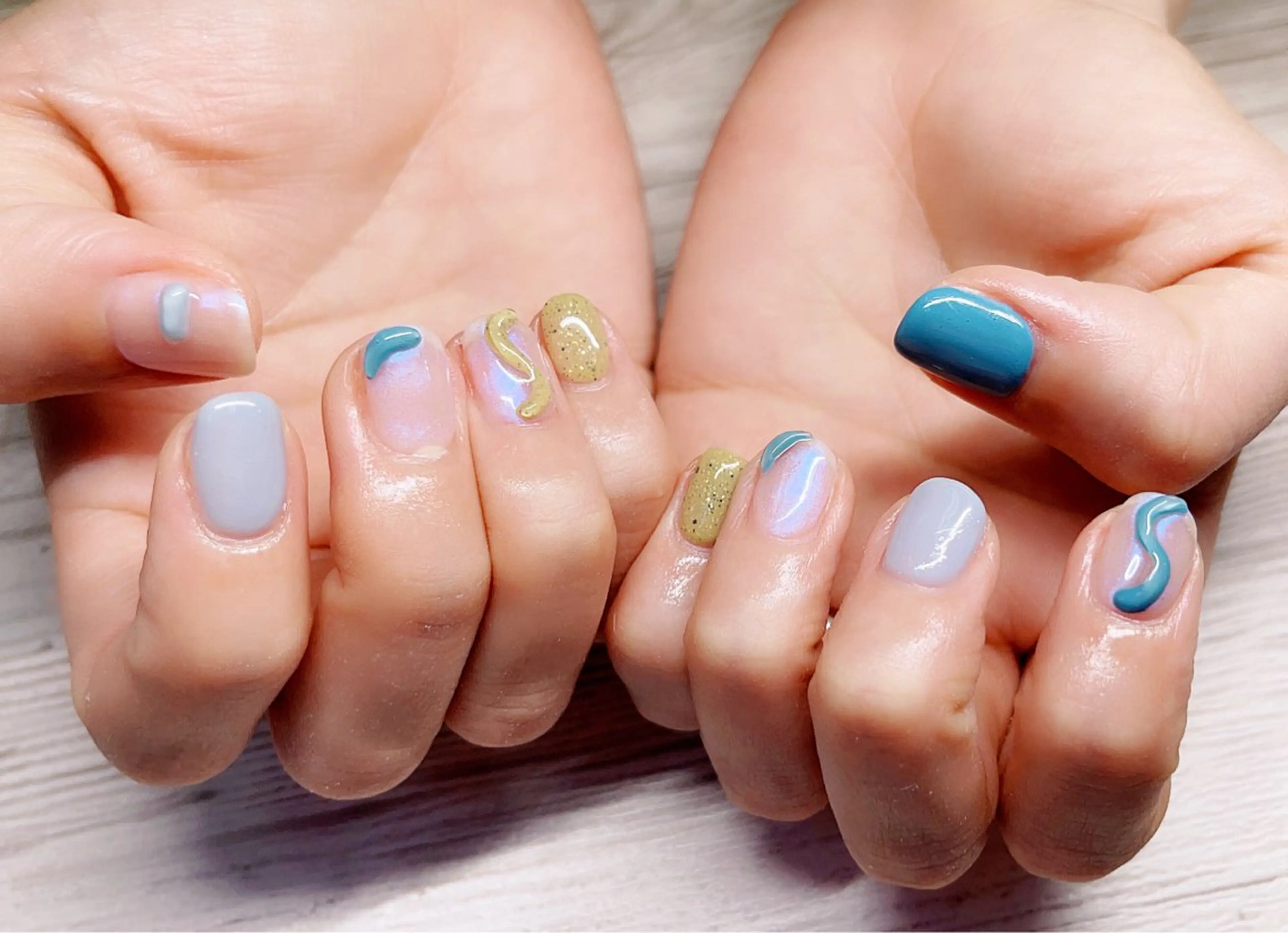 ネイル ルアナネイルサロン所属・ルアナネイル サロンのネイルデザイン