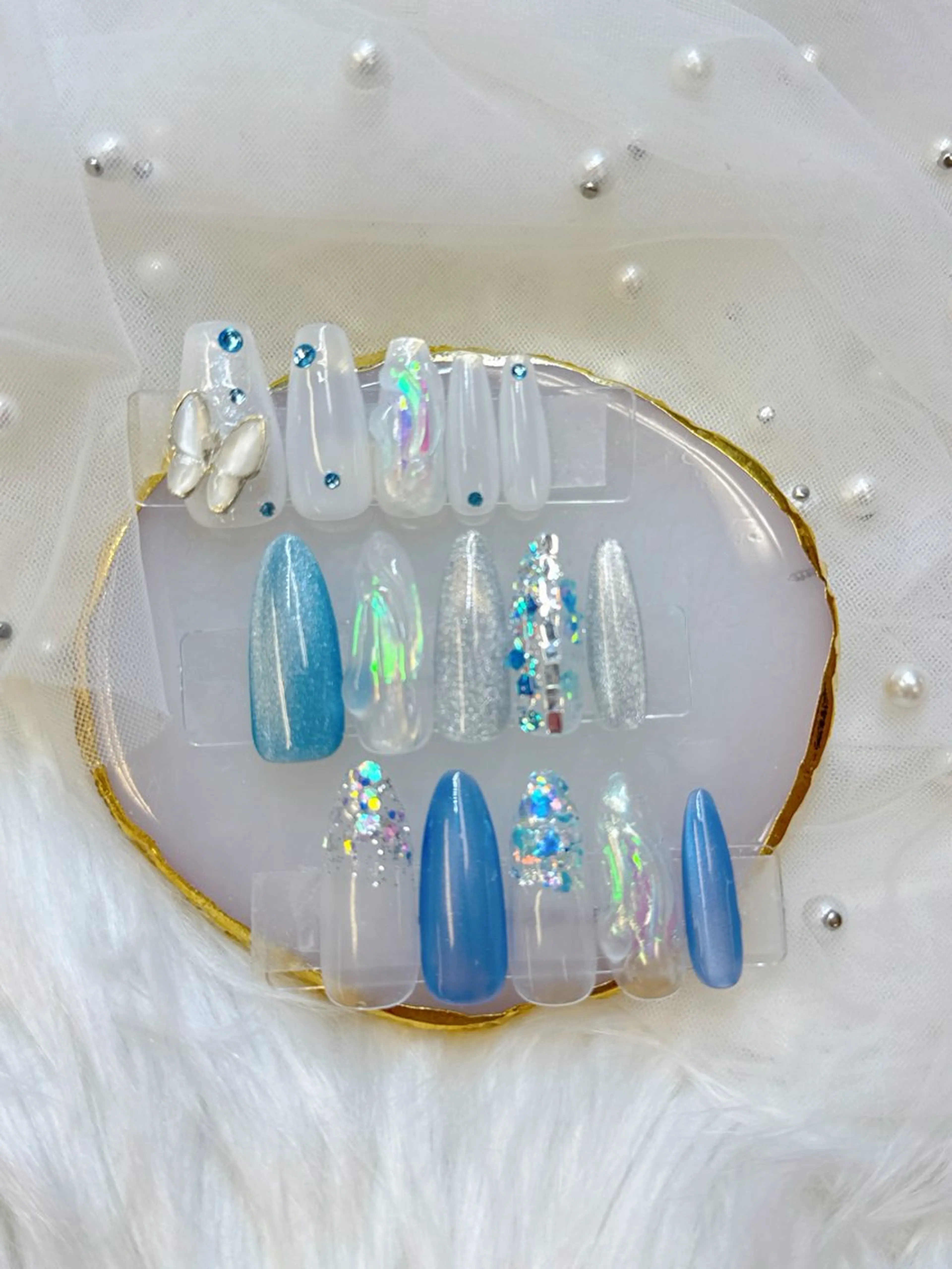 ネイル フットネイル フレンチネイル ジェルネイル ガラスフレンチ キラキラネイル Queeens nailのネイルデザイン