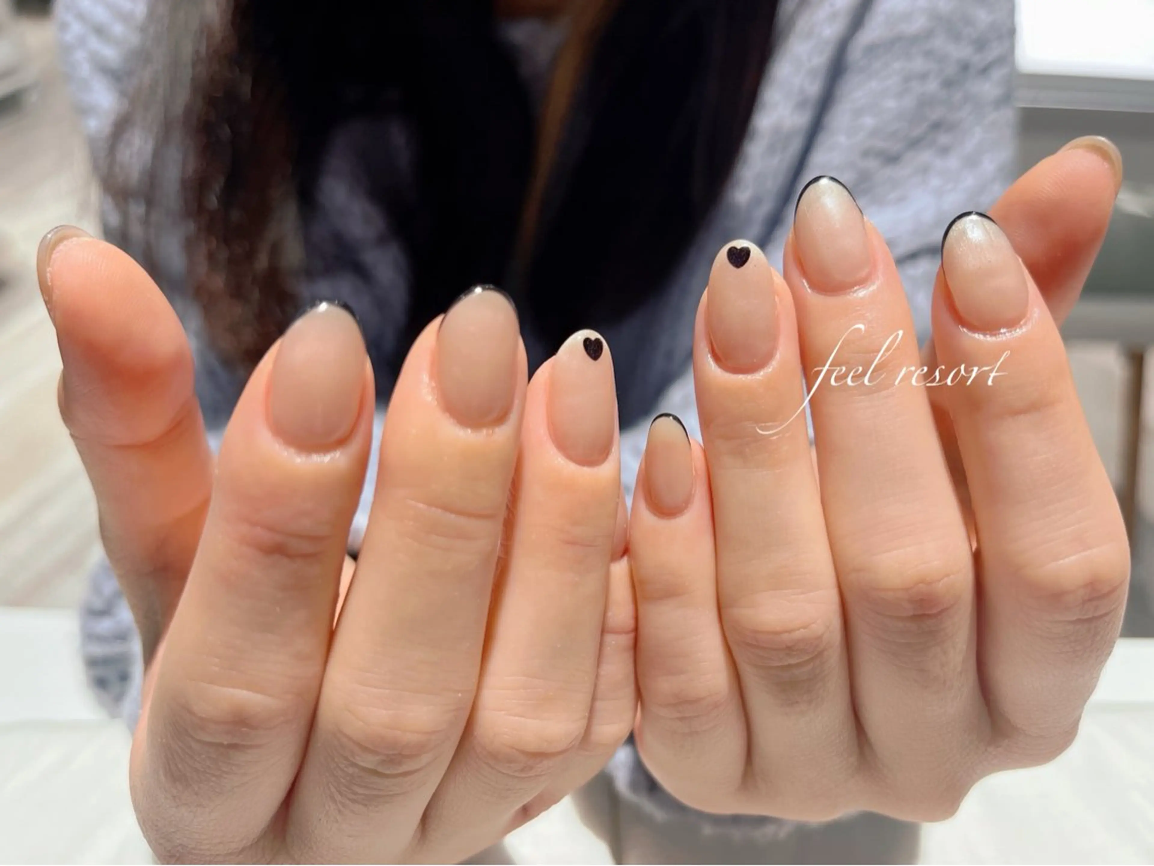 ネイル 長さ出し フットネイル フレンチネイル ジェルネイル ガラスフレンチ ハンドネイル Lien（リアン） 銀座駅6分のネイルデザイン
