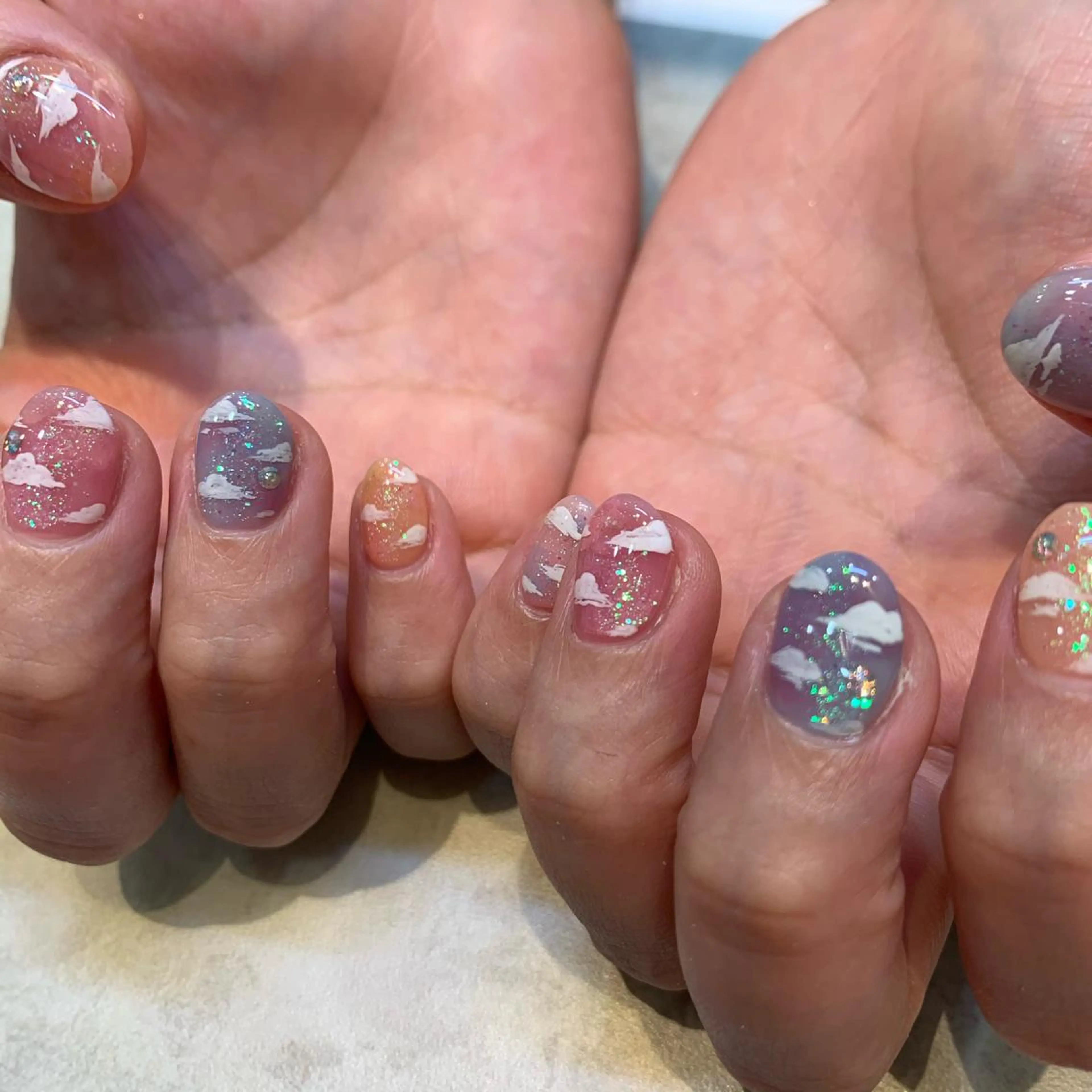 ショート カラー パーマ ヘアアレンジ メンズ キッズ ネイル マツエク・マツパ feey ⁑erinaのネイルデザイン