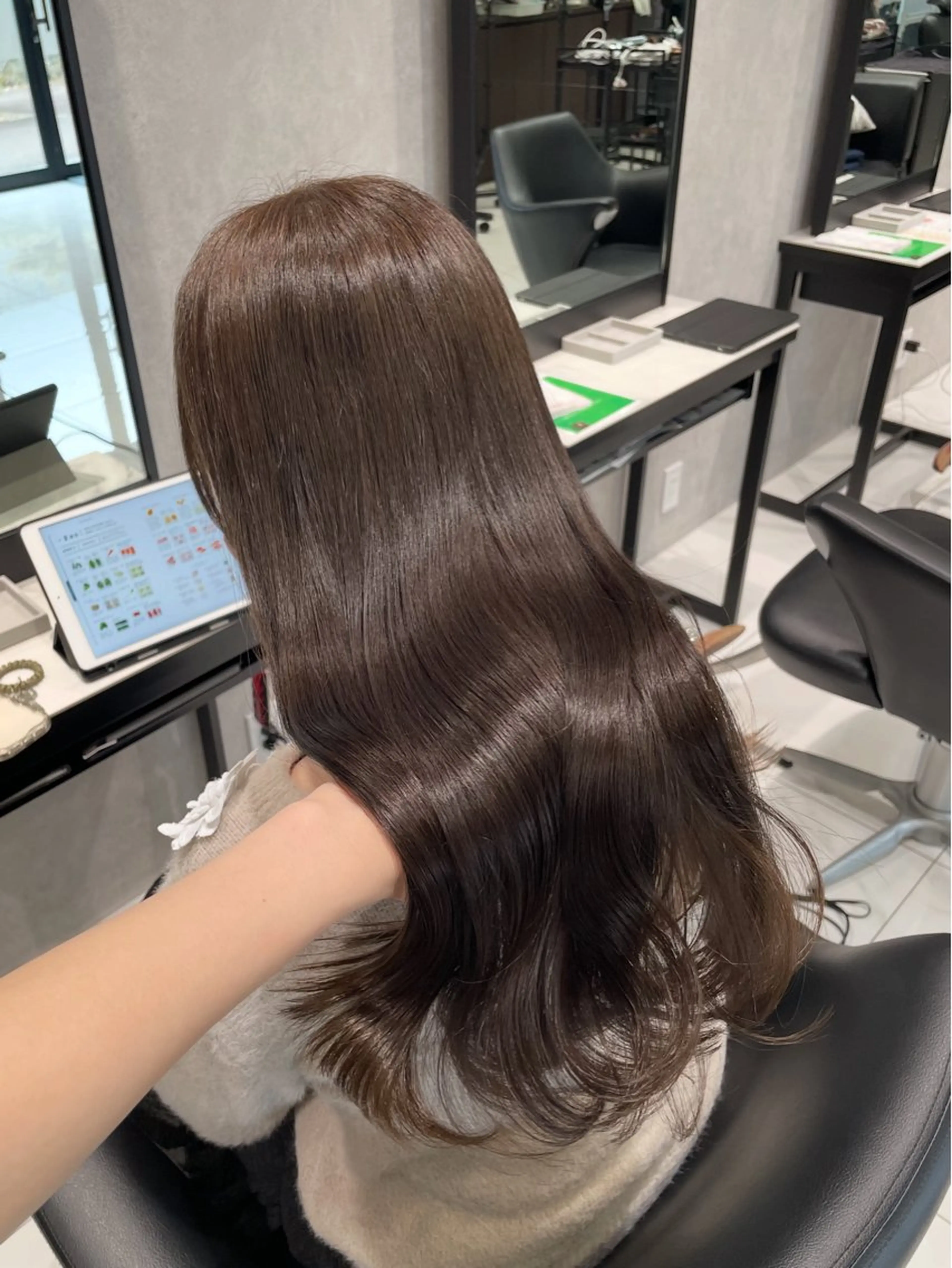 カラー ブラウンカラー 艶カラー/ 下茂優衣のヘアスタイル