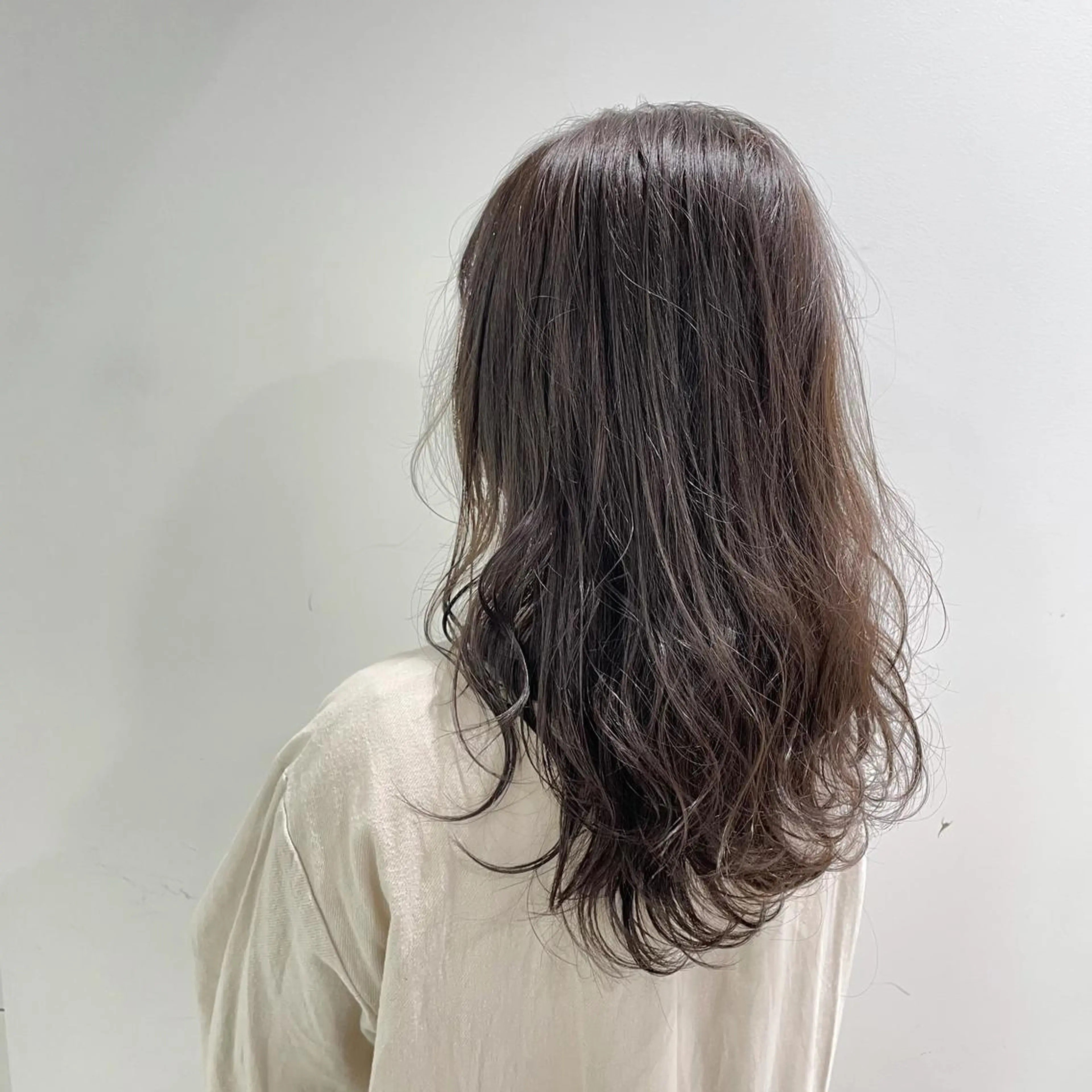 ミディアム カラー ヘアカラー トリートメント ヘアセット 赤み消しカラー 🍀JUNKIのヘアスタイル