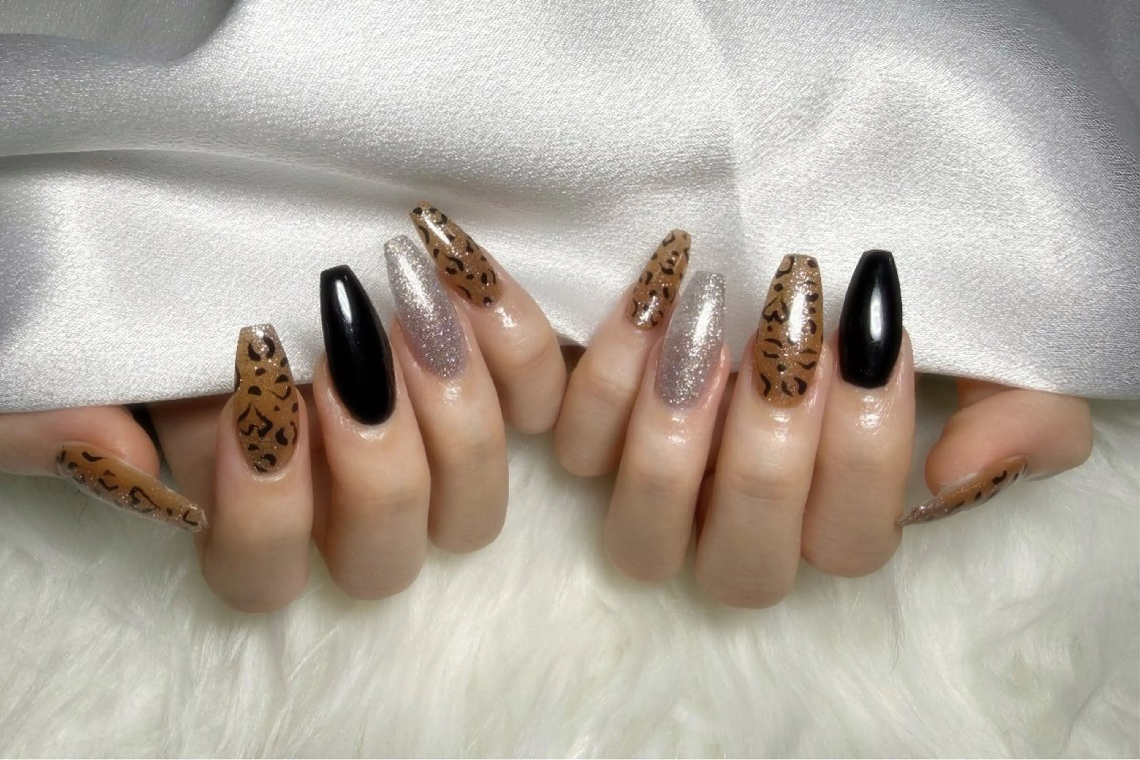 ネイル nailsalon veluneのネイルデザイン