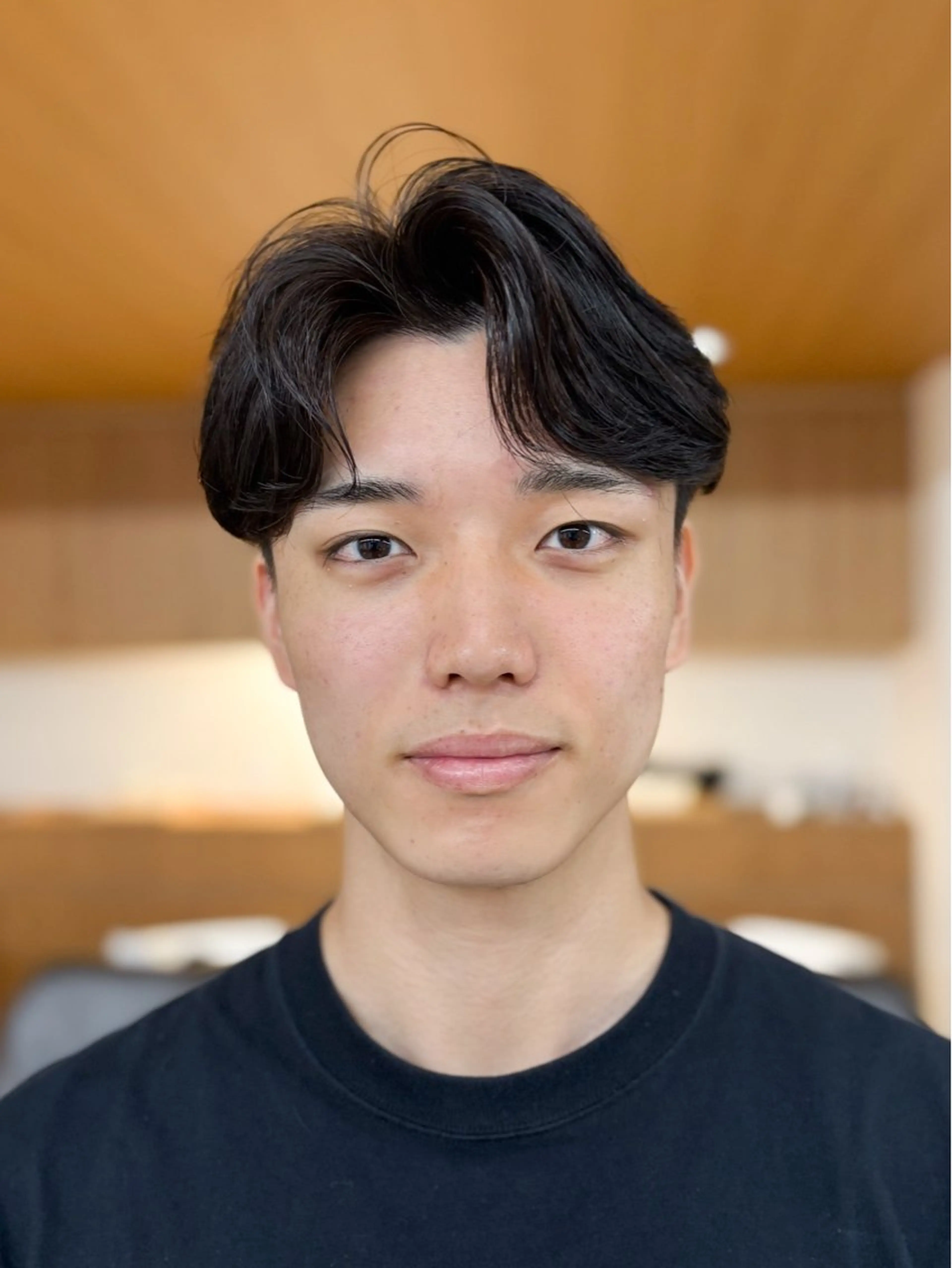 ショート パーマ メンズ ビジネス 縮毛矯正 カット 縮毛矯正 【メンズ縮毛矯正】 FILMS  軍司のヘアスタイル