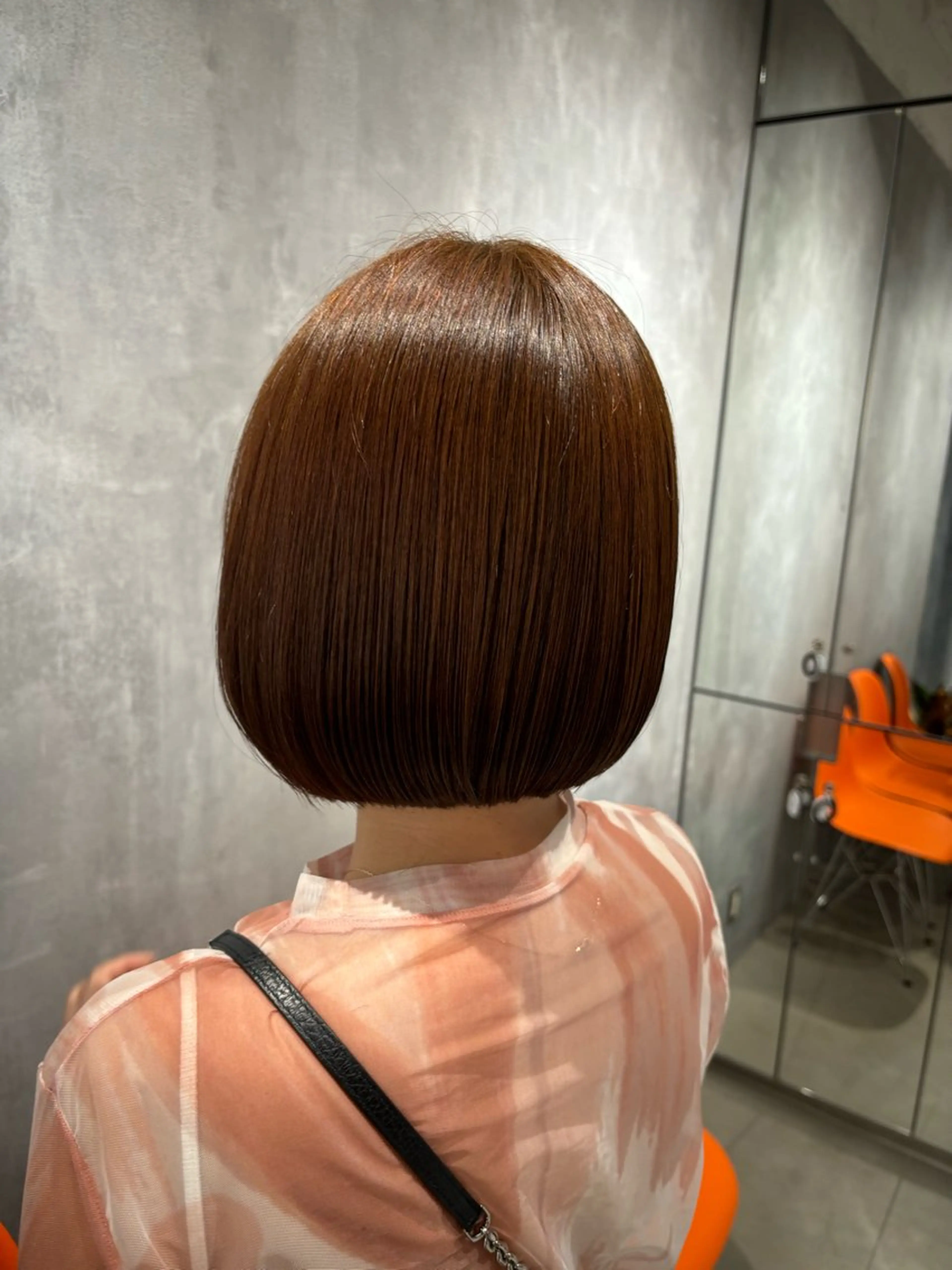 ショート カラー 古賀/レイヤーボブ /ハッシュカットのヘアスタイル