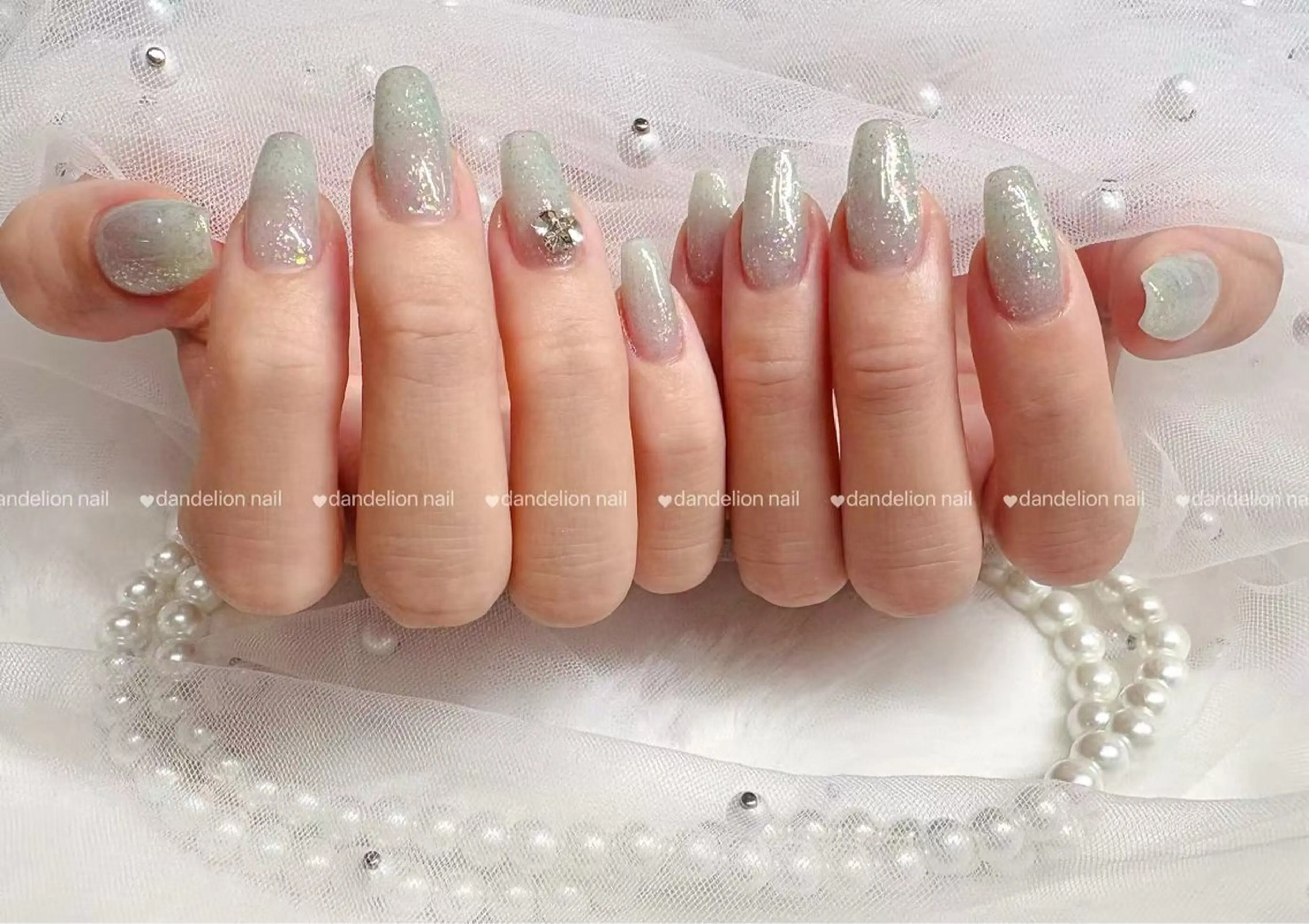 ネイル ウィ べイサンのネイルデザイン