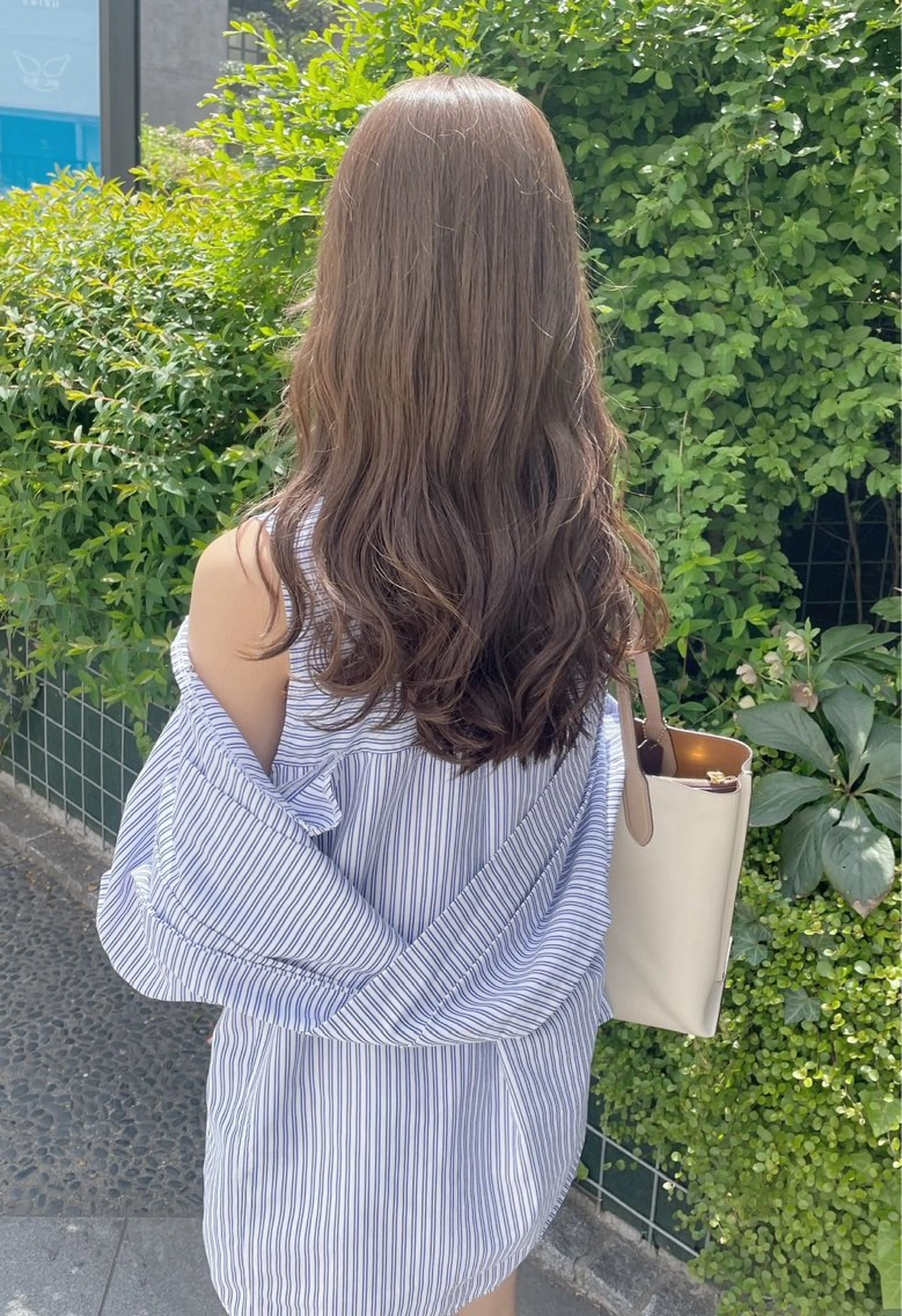 ロング カラー パーソナルカラー໒꒱ 顔タイプ/石塚わかなのヘアスタイル