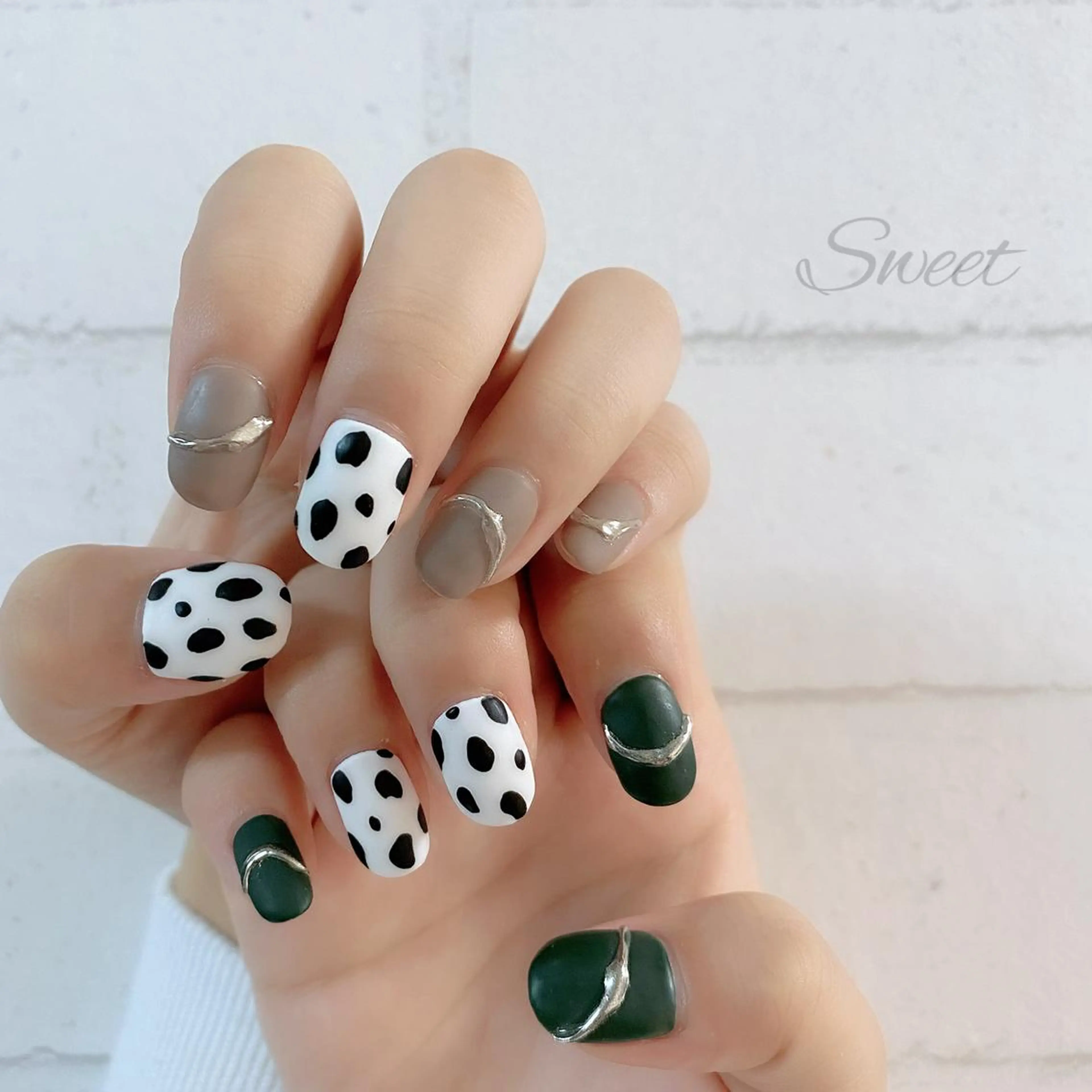 ネイル sweet 仲野陽子のネイルデザイン