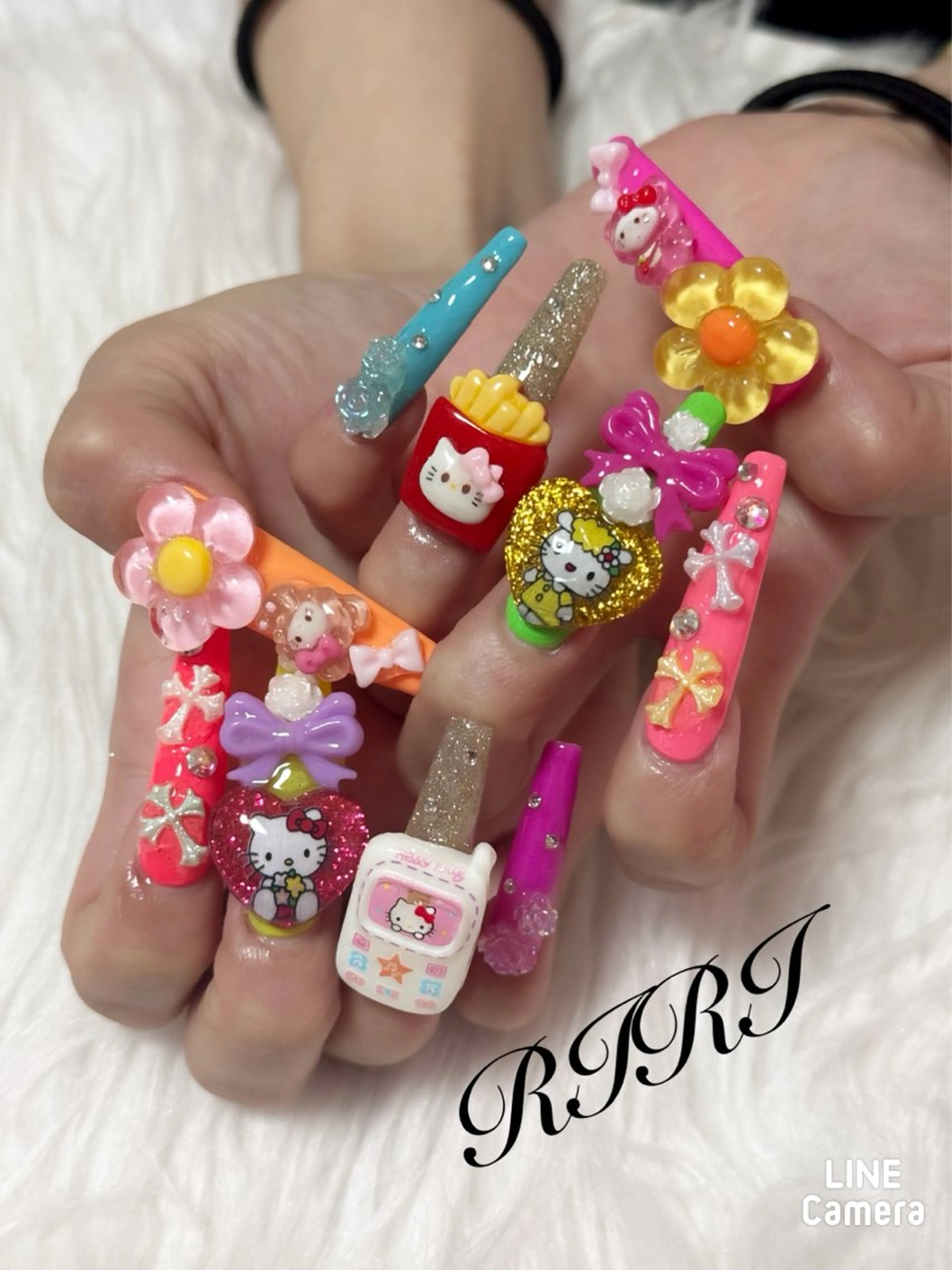 ネイル ジェルネイル ロングネイル スカルプネイル シンプルネイル 春ネイル ハンドネイル riri オーナーのネイルデザイン