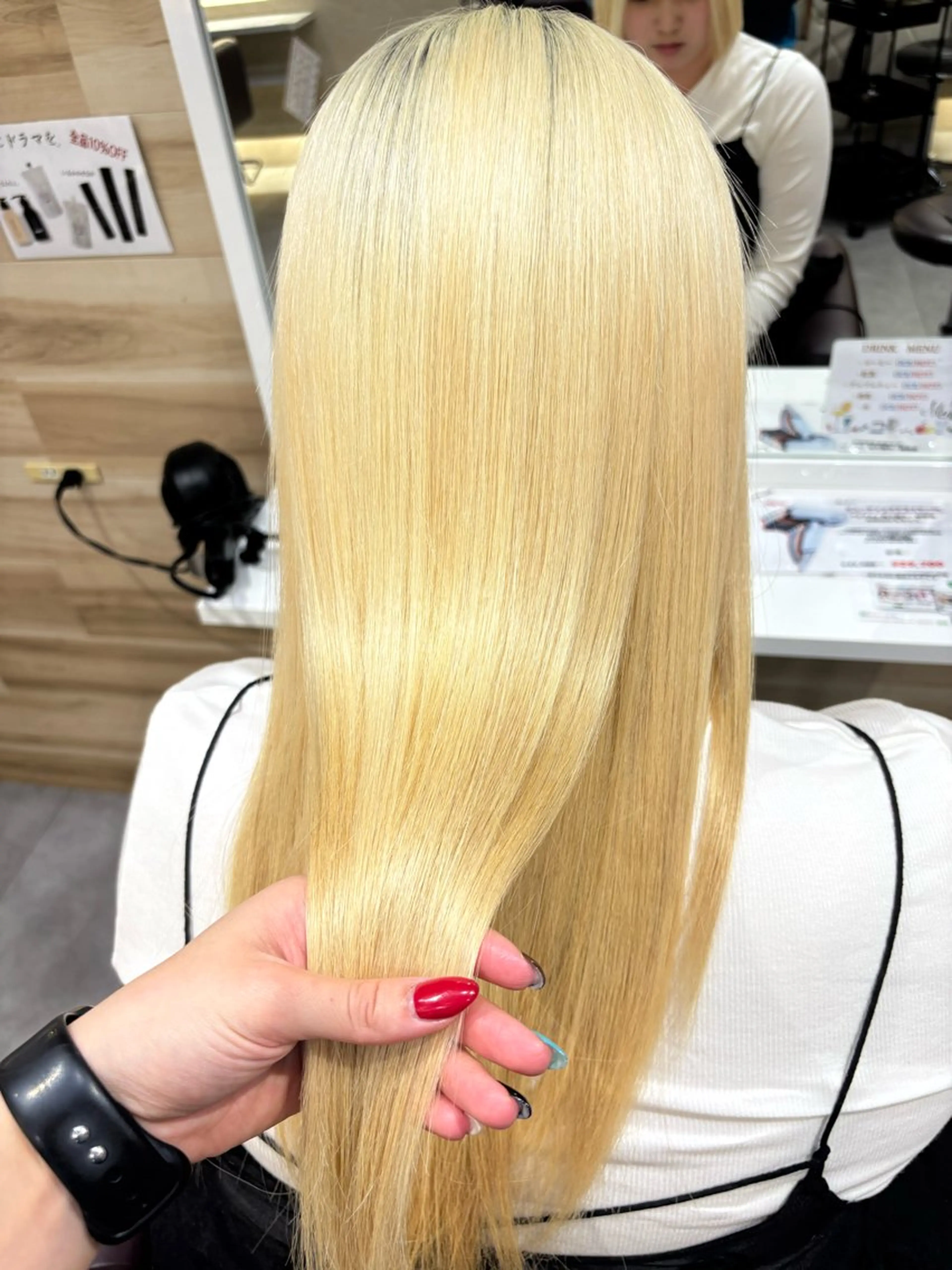 ロング カット トリートメント 長岡 明音のヘアスタイル
