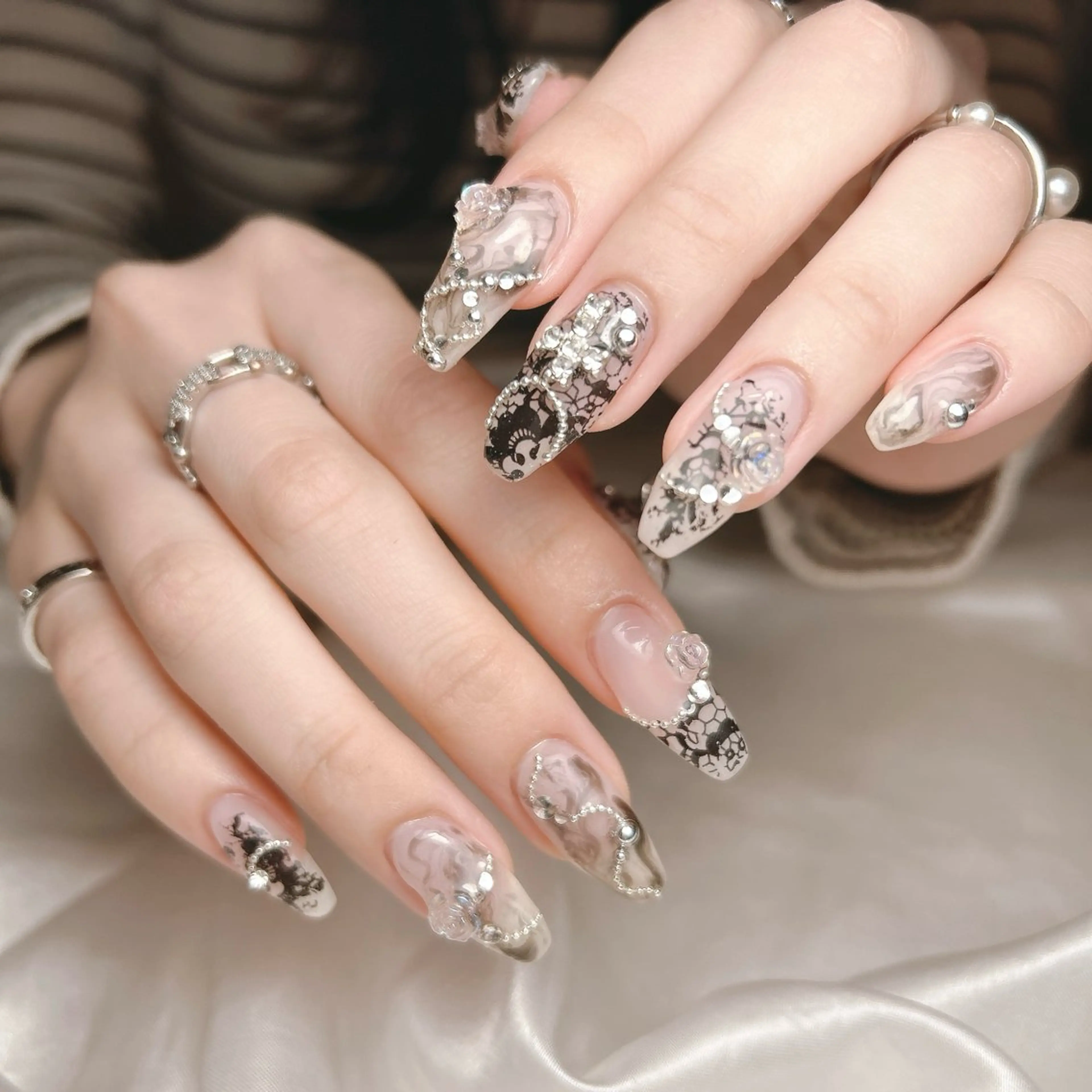 ネイル レース ニュアンスネイル ハンドネイル junna 金山.東別院.上前津のネイルデザイン