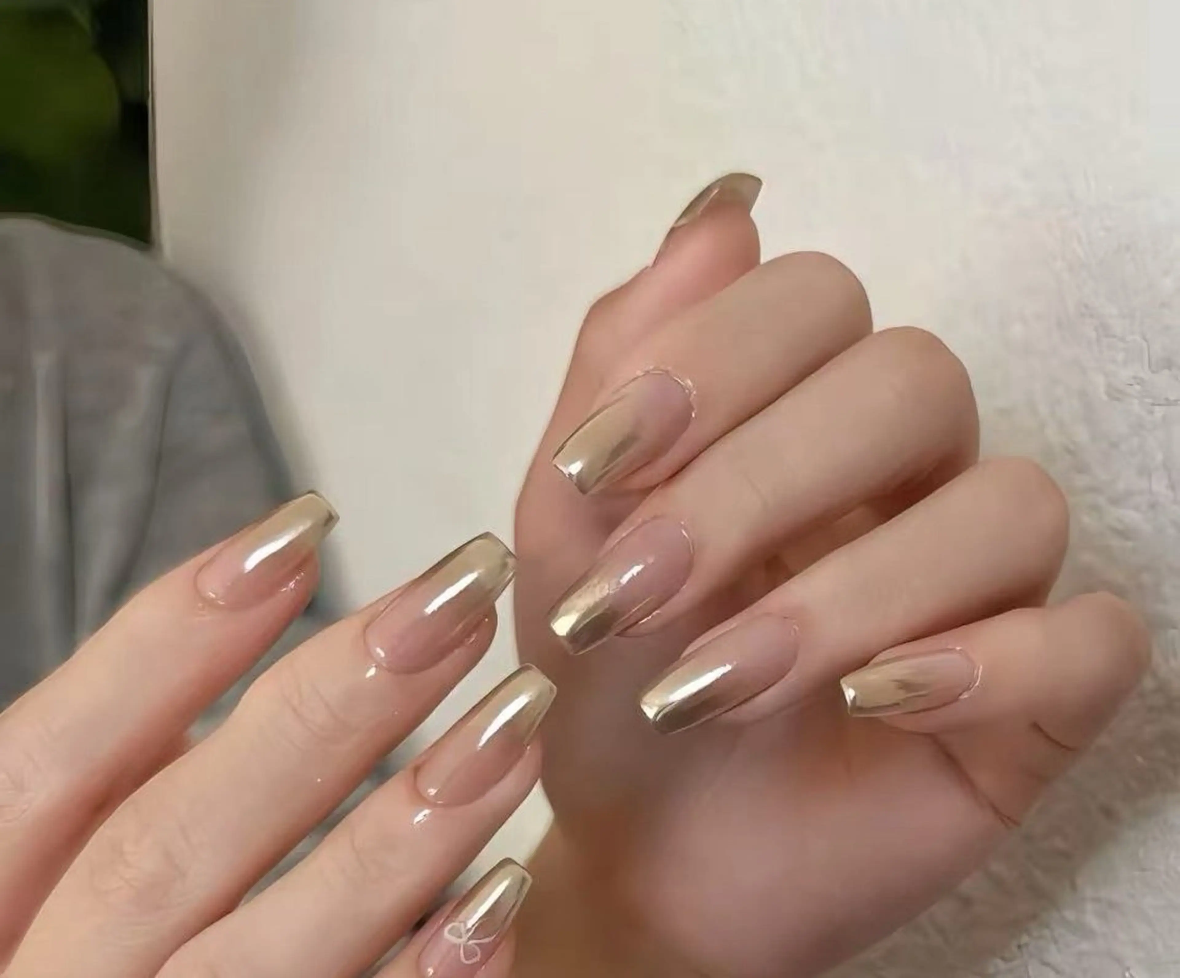 ネイル フラワーネイル フレンチネイル ジェルネイル ガラスフレンチ ハート 相沢 さやかのネイルデザイン