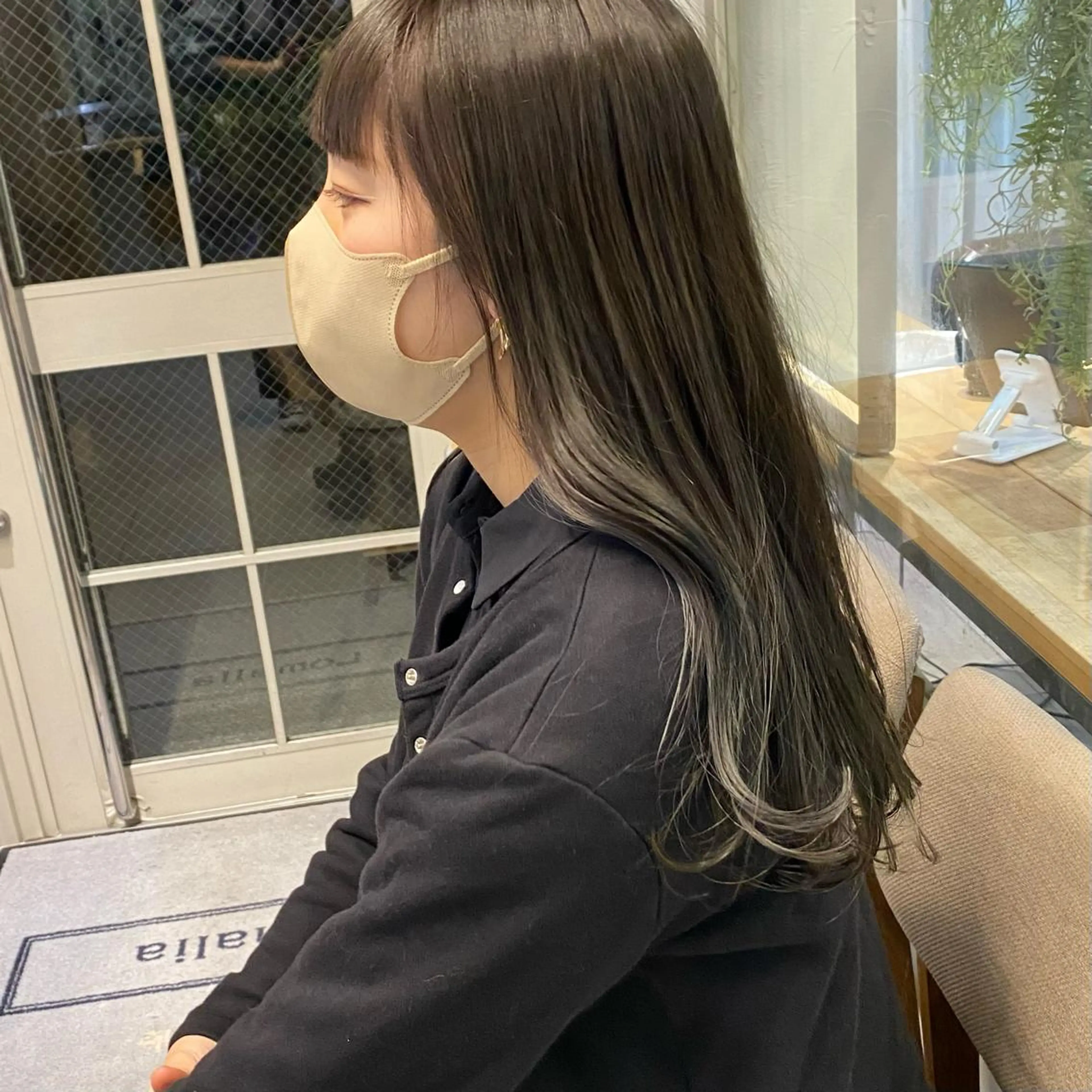 ロング カラー 艶ストレート✨透明感 カラー🎀♡mariのヘアスタイル