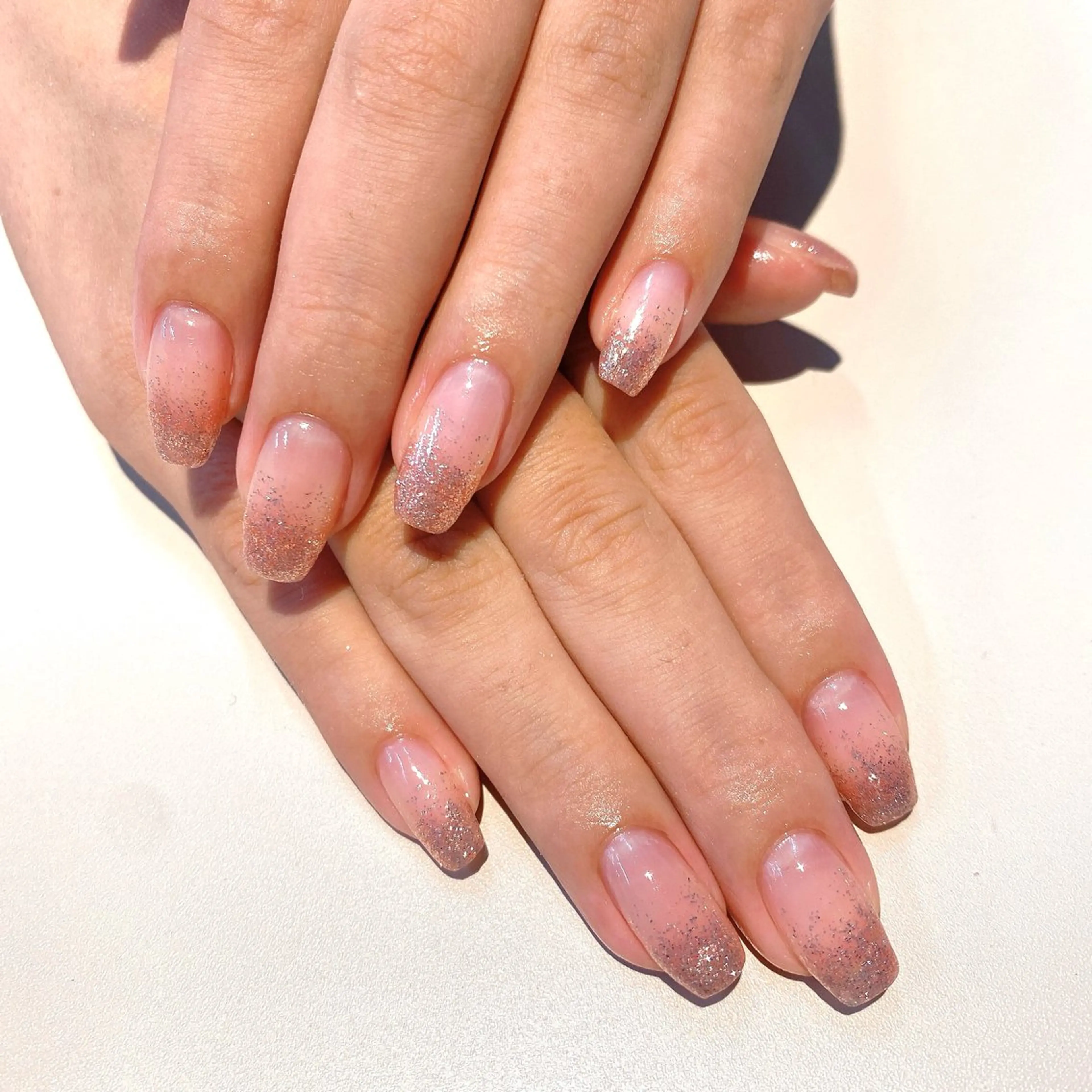 ネイル グラデーション ラメ(グリッター) ラメグラデーション 久屋大通DEE Iwahashiのネイルデザイン