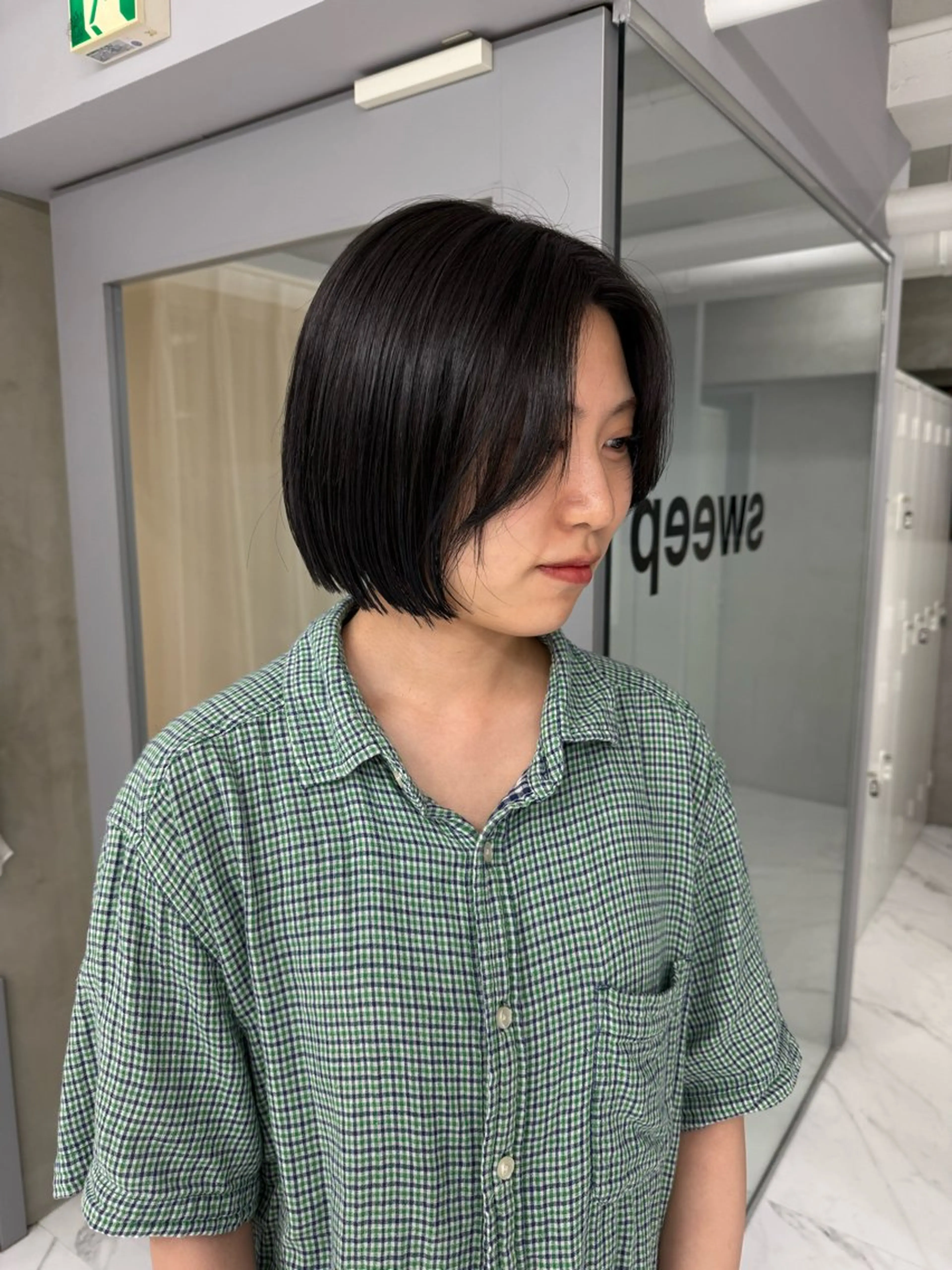 ショート ボブ ヘアカラー sena⌇ベージュ⌇ ブリーチなしWカラーのヘアスタイル