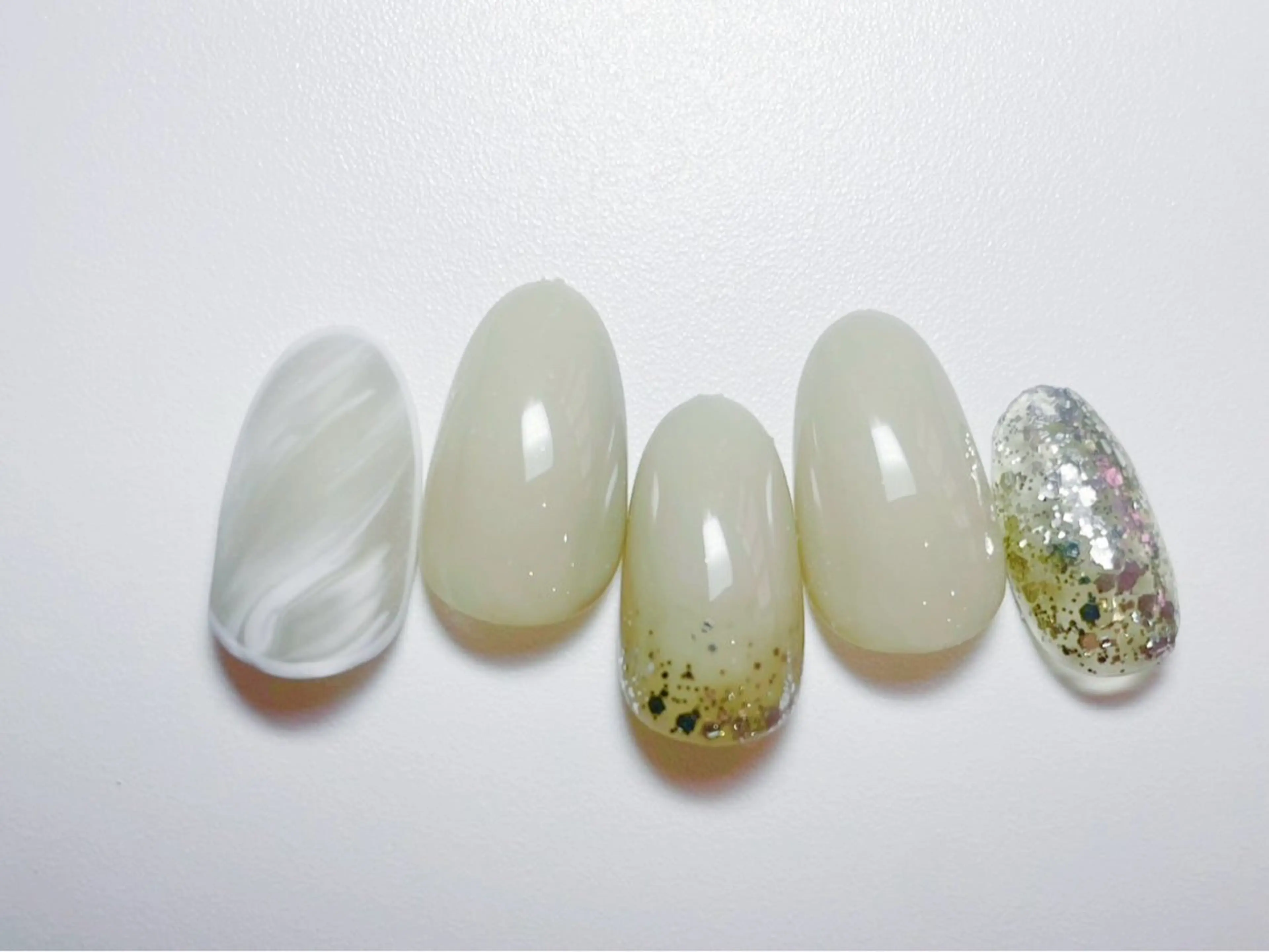 ネイル ハンドネイル RiCIEL 【リシエル】 ネイル&アイラッシュ新琴似店所属・Ito Aiのネイルデザイン