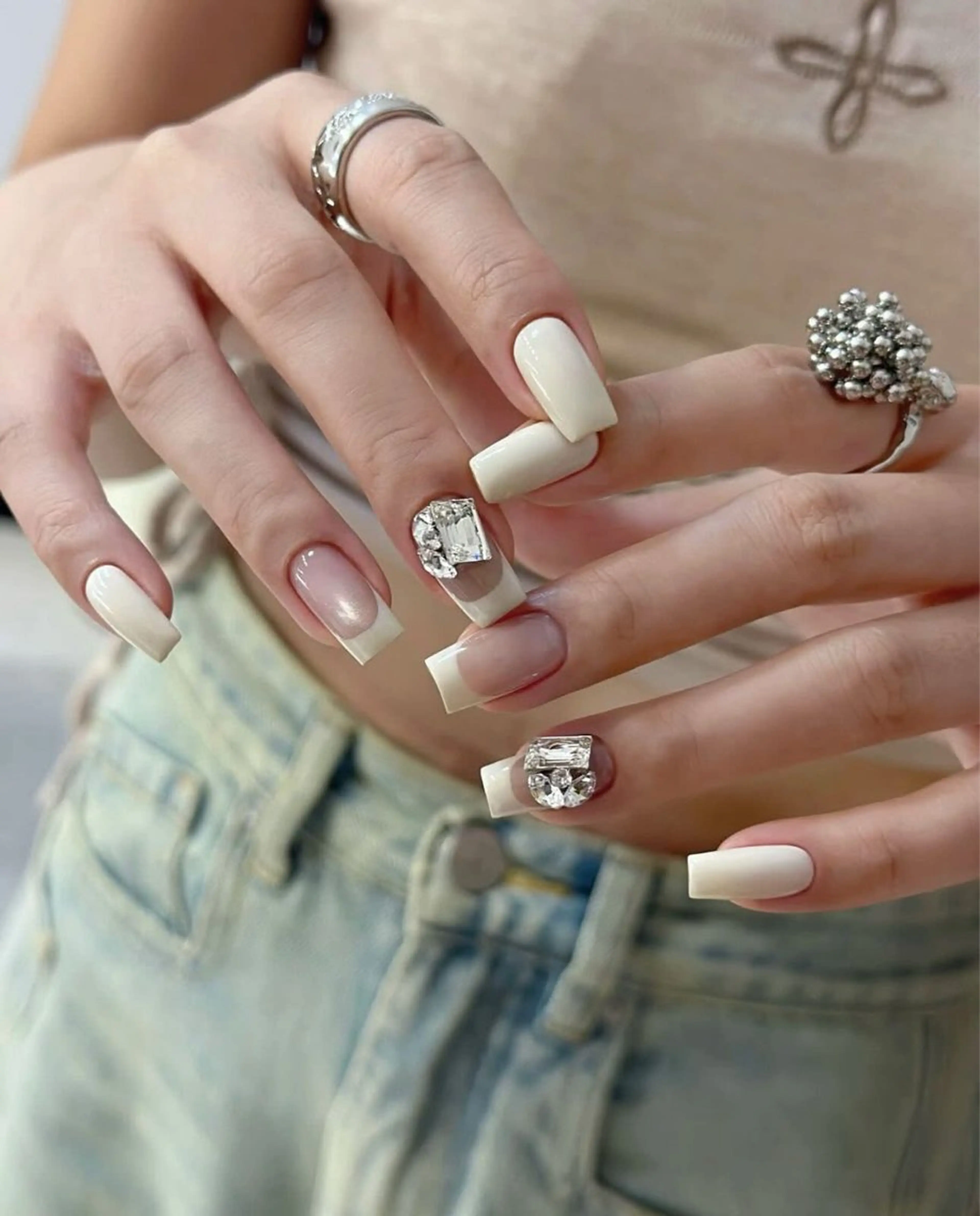 ハンドネイル sora ❄️のネイルデザイン