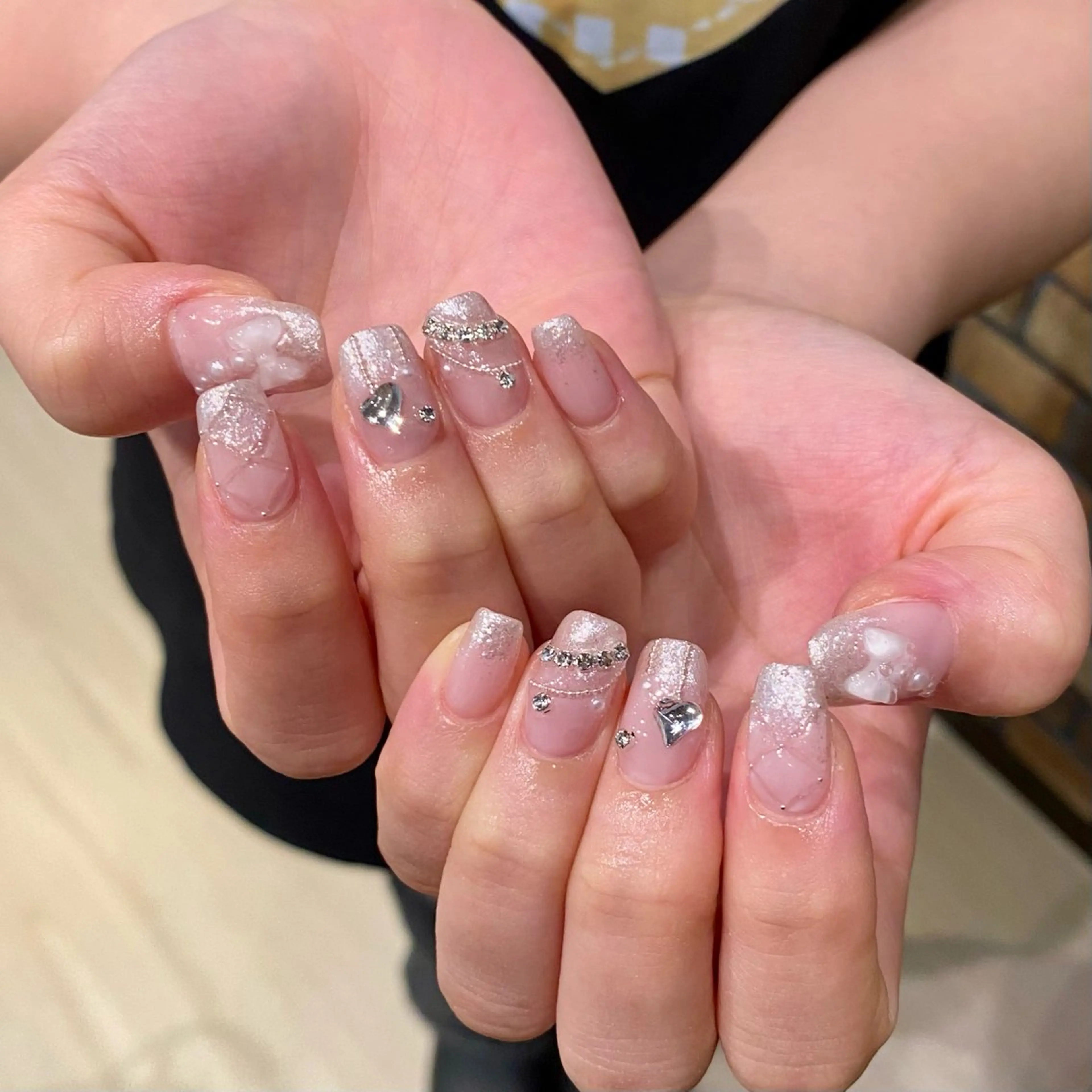 ネイル ハンドネイル ecrin エクラン maiのネイルデザイン