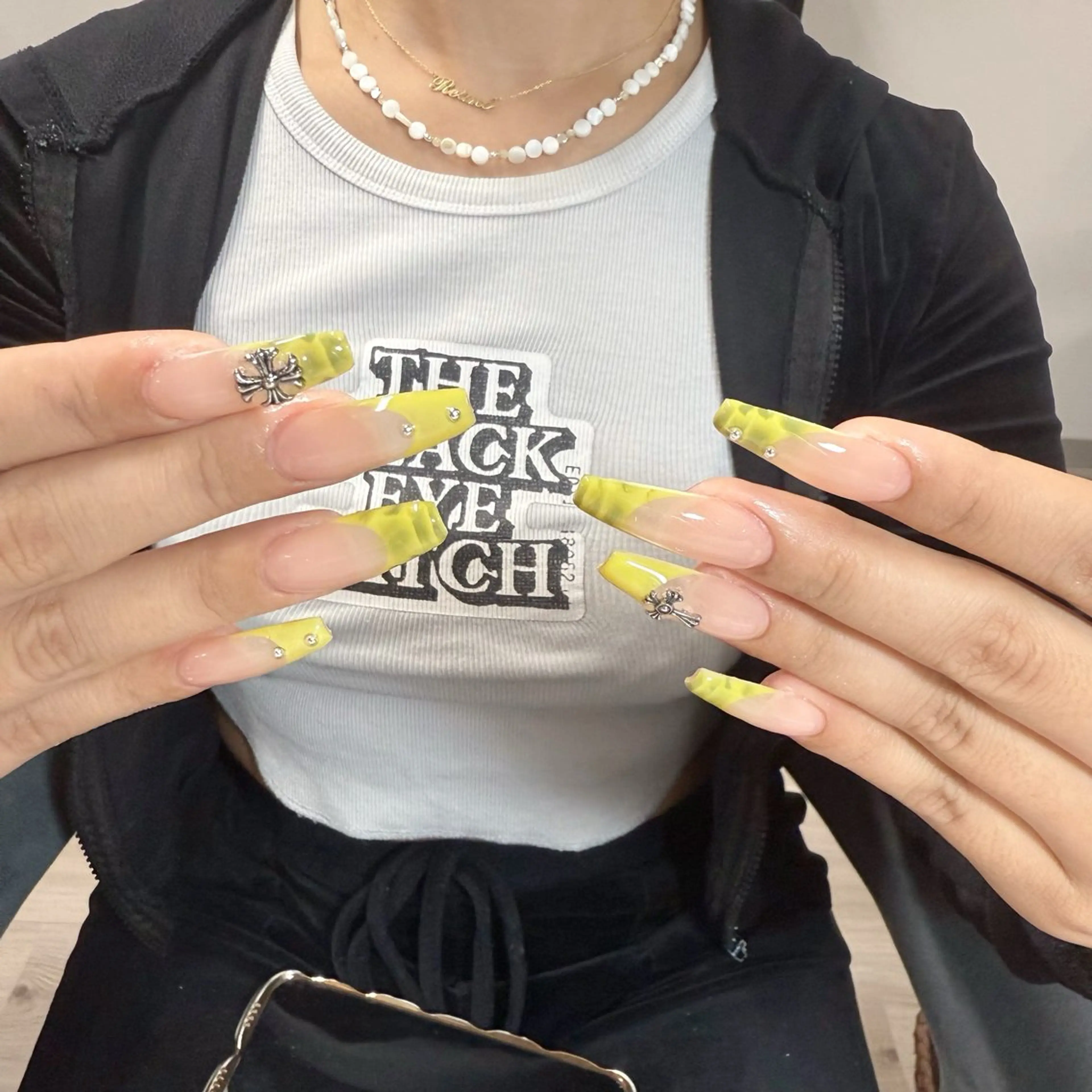 ネイル ハンドネイル 🍄Rina🍄 韓国風ネイルのネイルデザイン