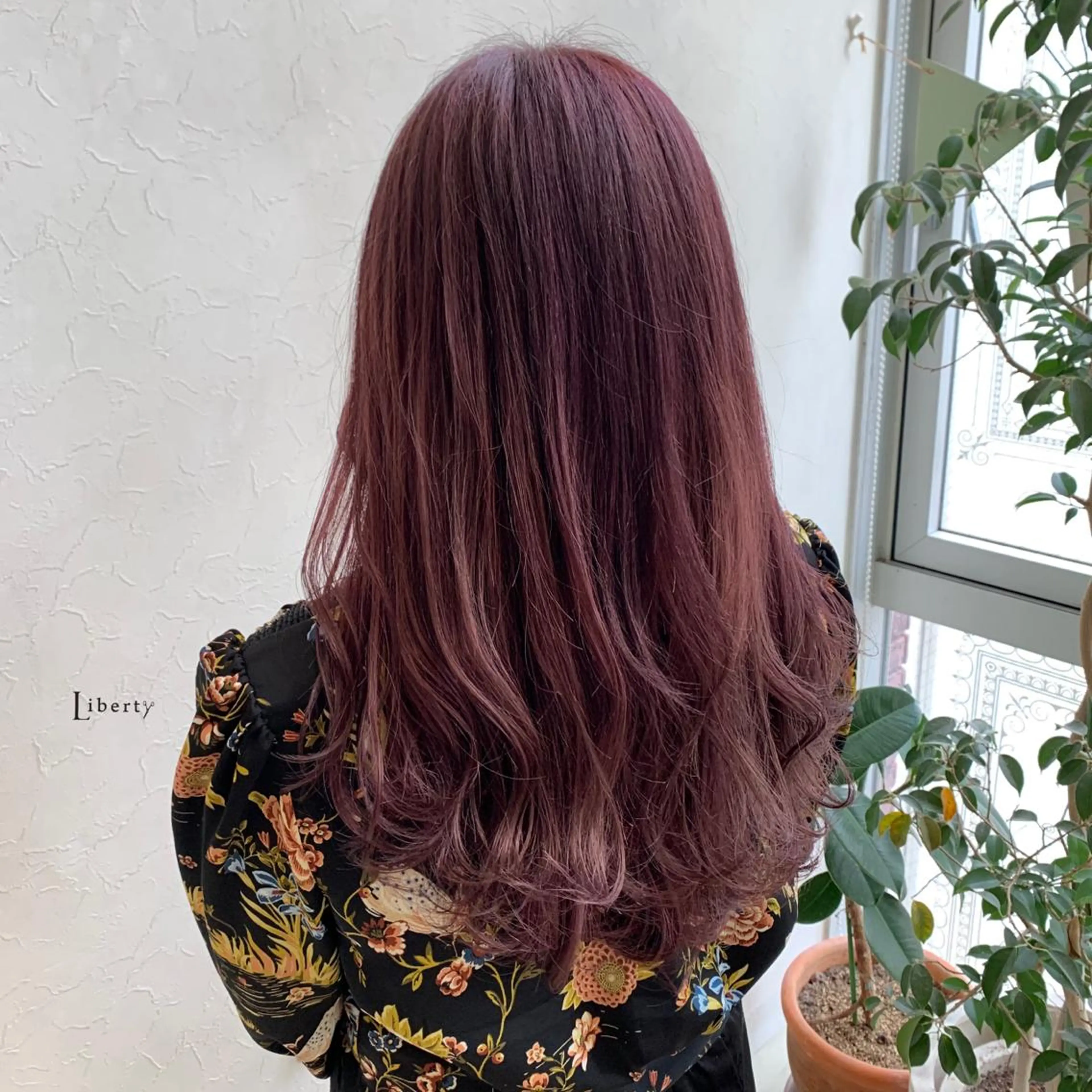 セミロング カラー カシス ラベンダーカラー メンズ指名多数!! SiLO 田島のヘアスタイル