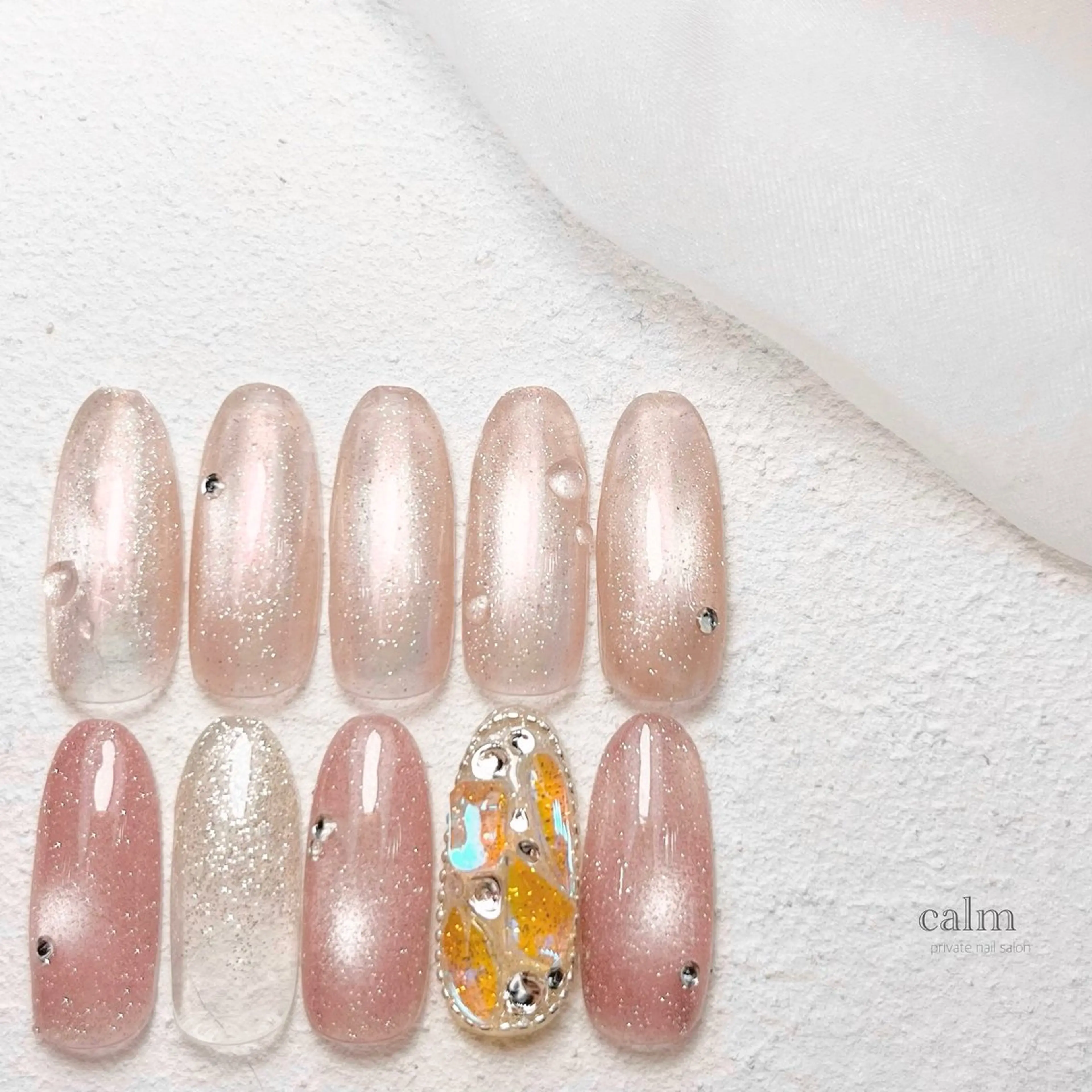ネイル ハンドネイル calm 〔ｶｰﾑ〕のネイルデザイン