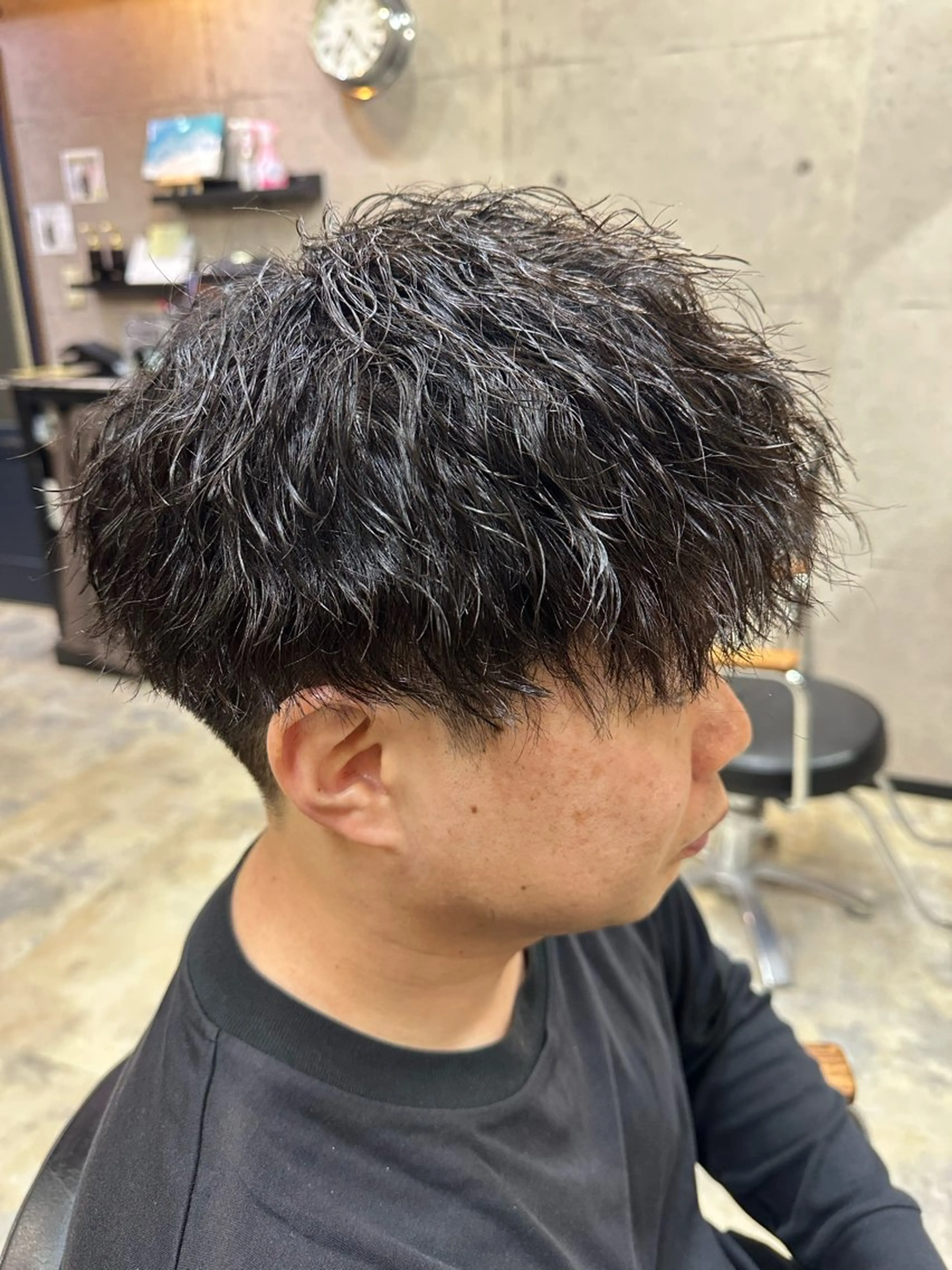 ショート パーマ メンズ メンズパーマ メンズツイストパーマ 波巻きパーマ ツイストパーマ パーマ 💎メンズパーマ特化 🥇メンズのプロのヘアスタイル