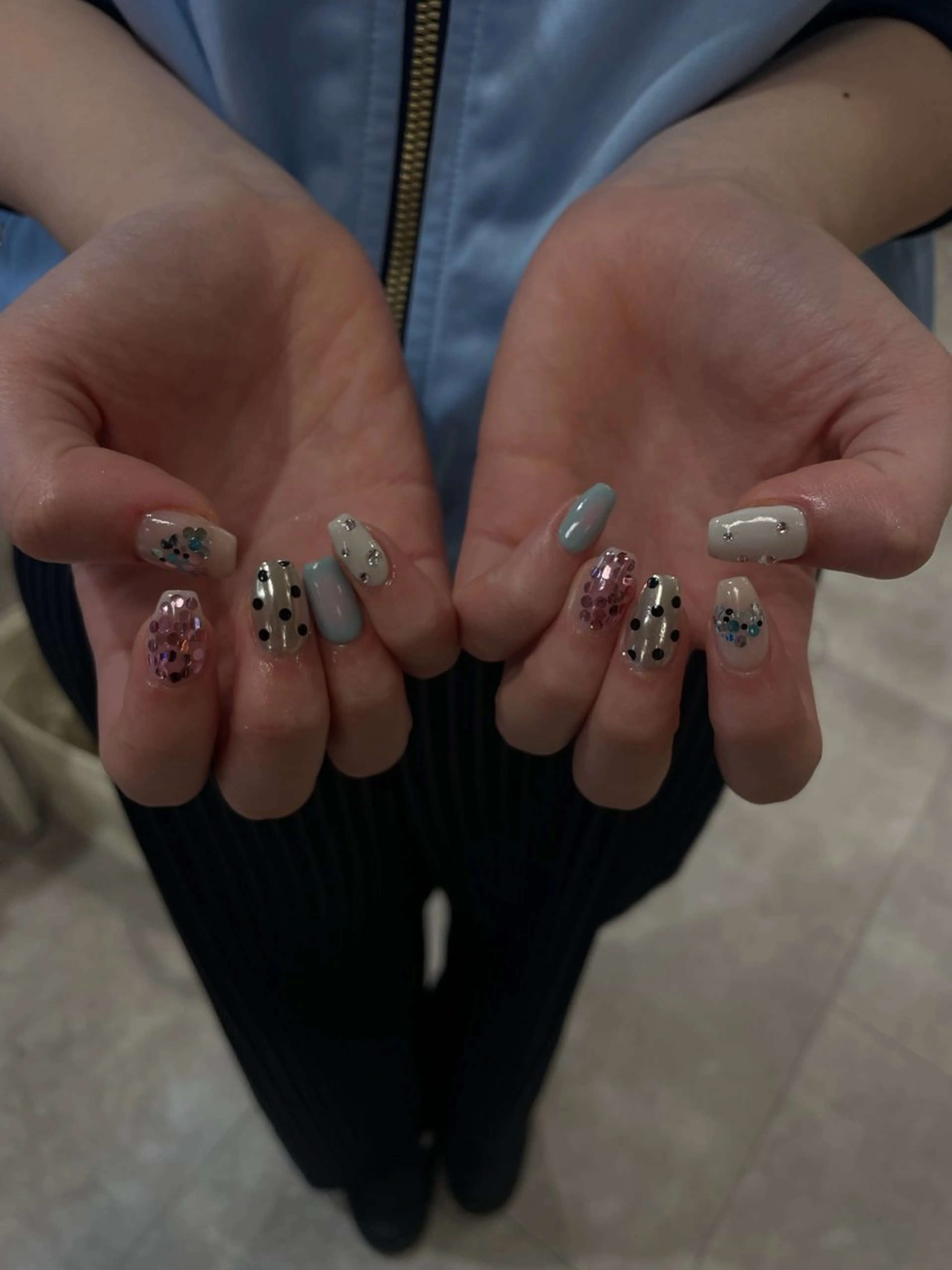 ミディアム 尾張 玖羽のネイルデザイン