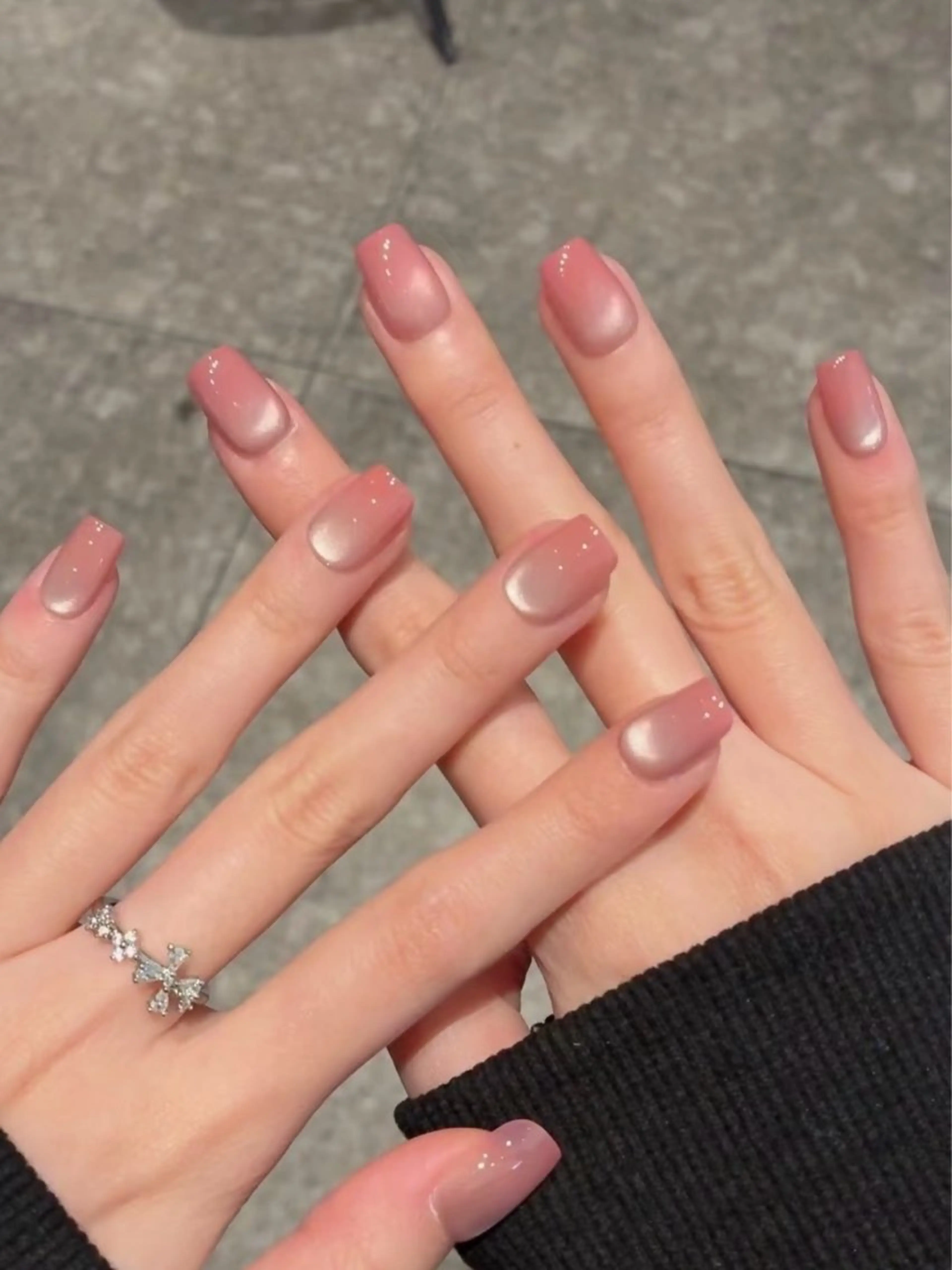 ミディアム ハンドネイル Atelier nail salonのネイルデザイン