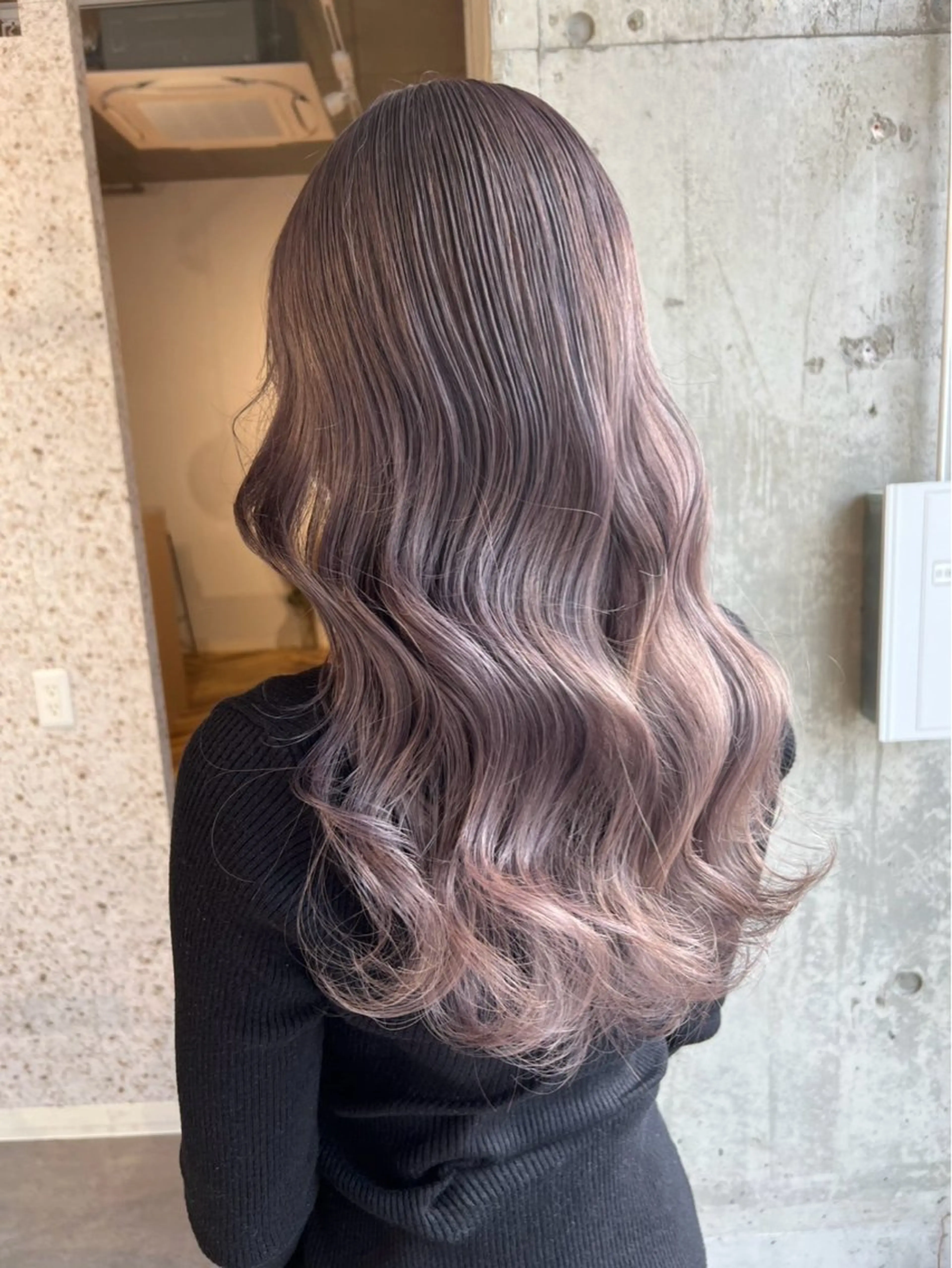 ロング カラー ヘアカラー トリートメント ココロ♩ハイトーン/ 暖色  大名のヘアスタイル