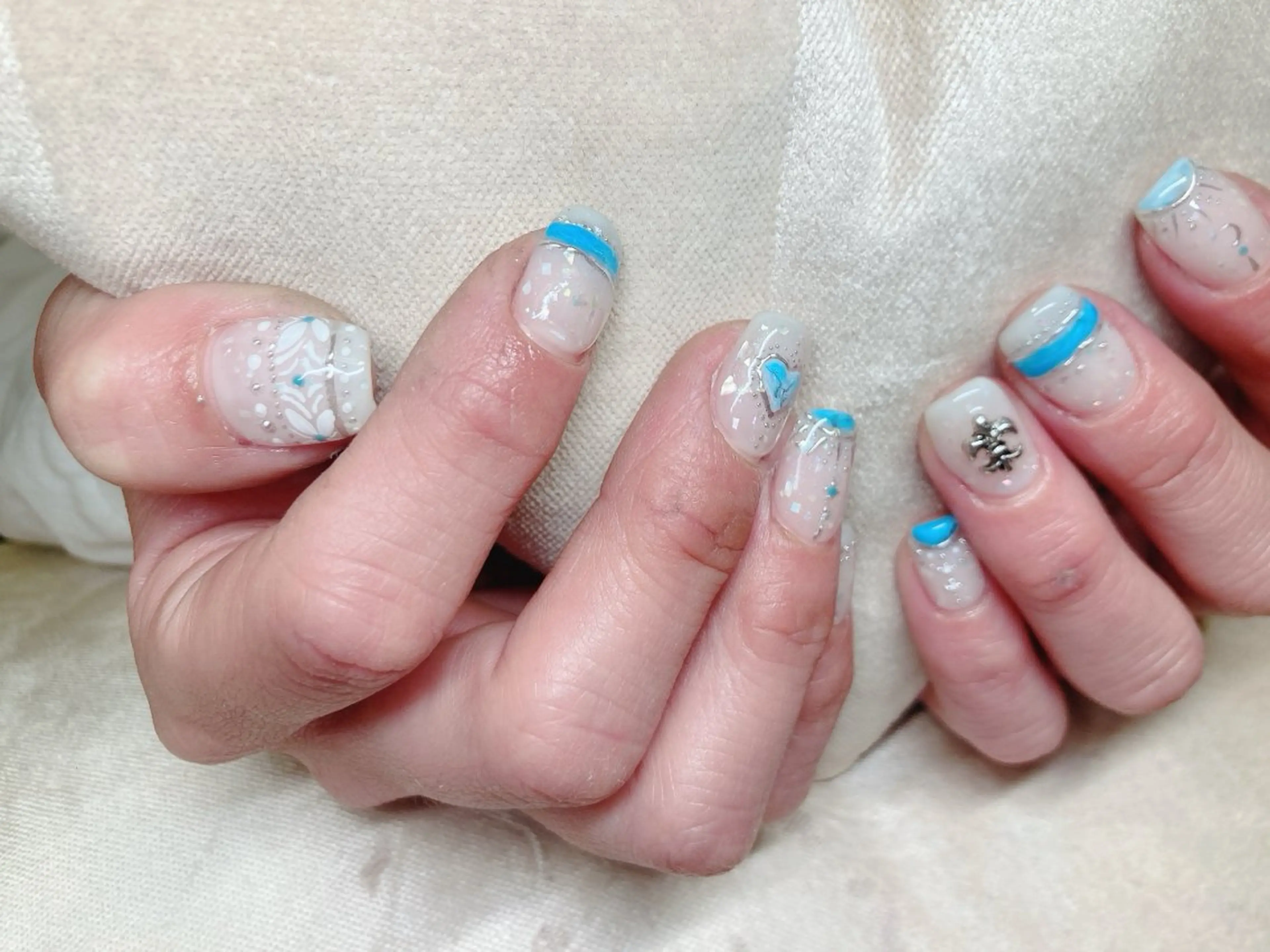 ネイル 寺山 千鶴のネイルデザイン