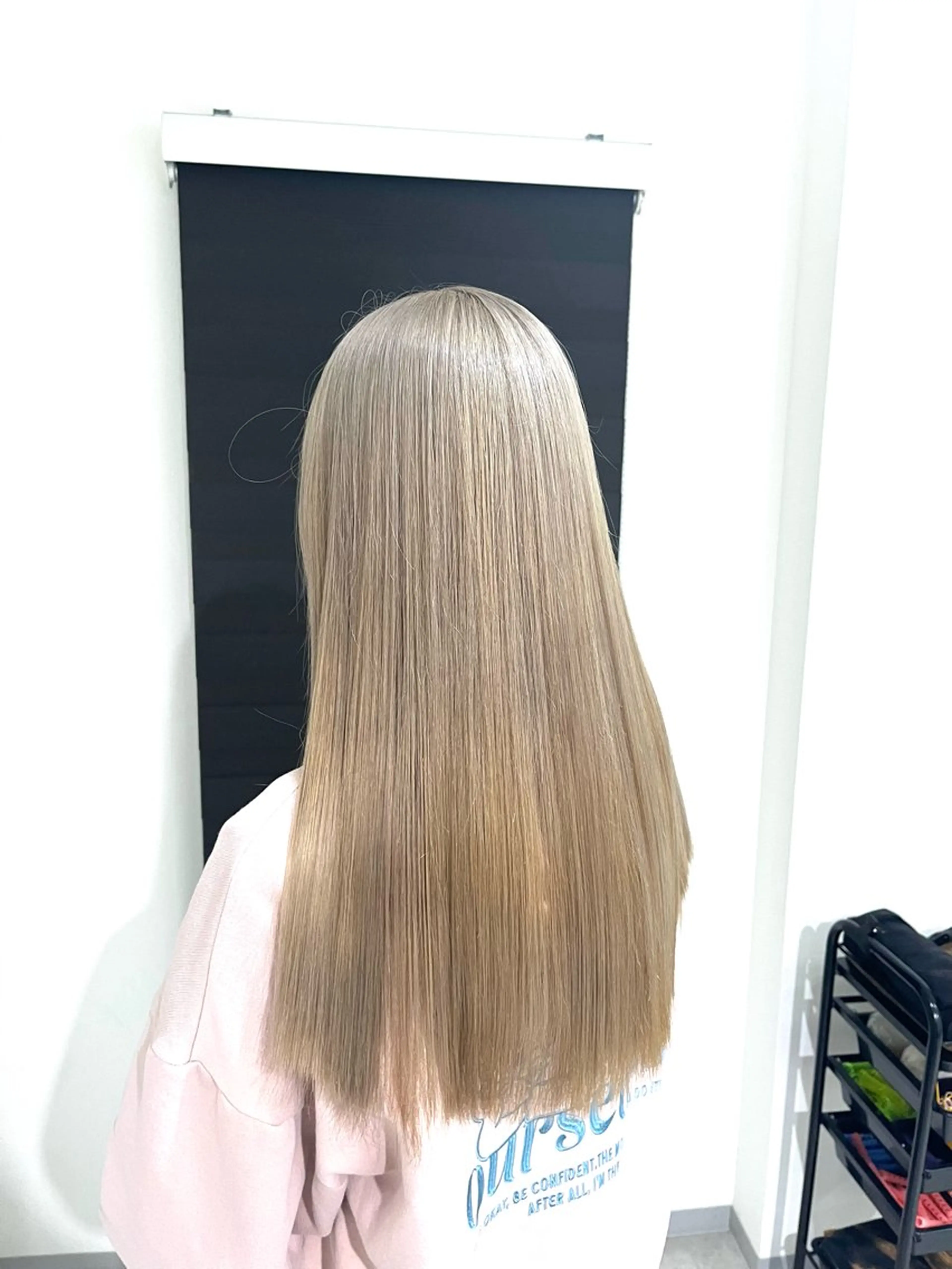 ロング カラー イロアイヘアー Renのヘアスタイル