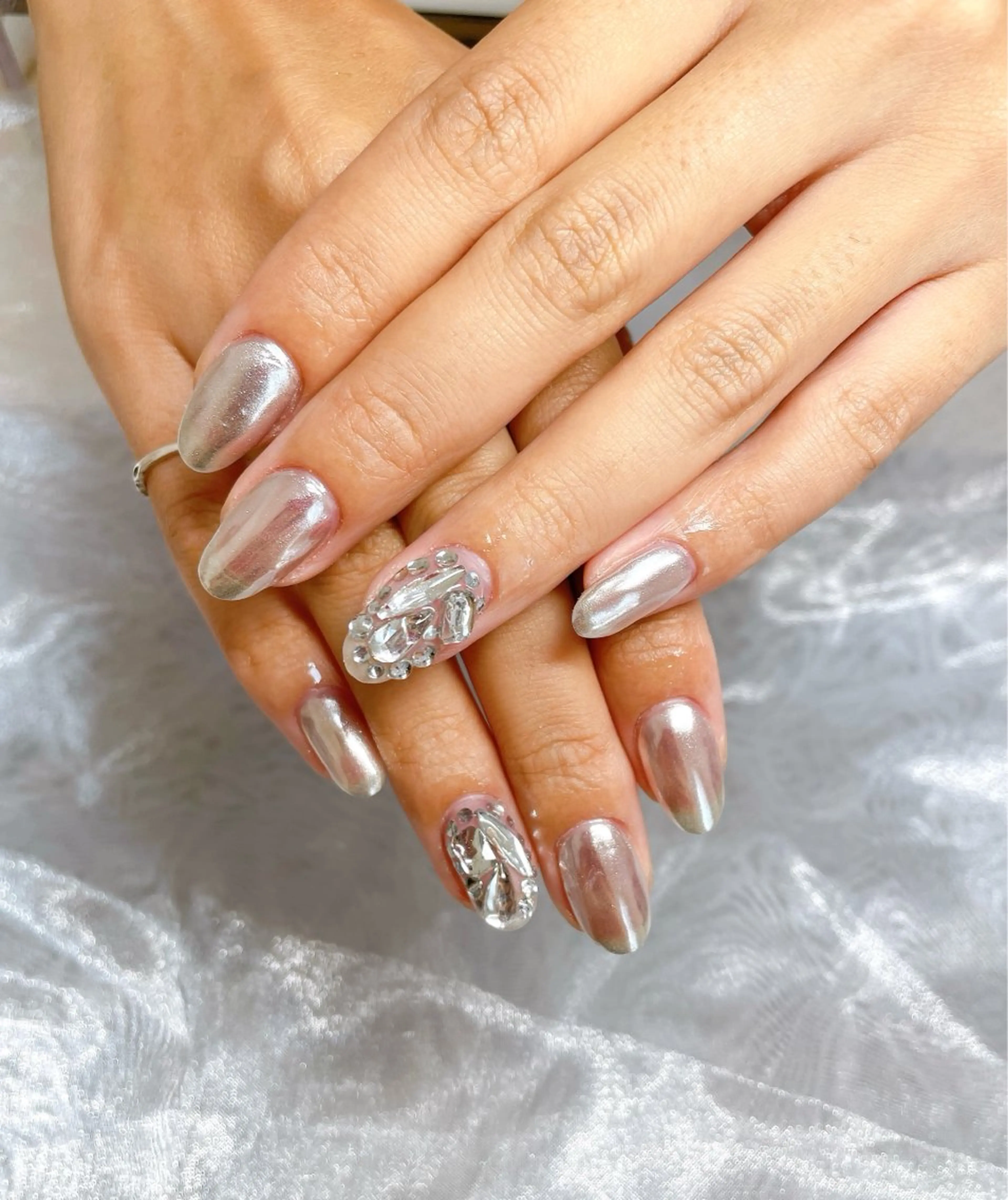 ネイル ハンドネイル GAL_ NAILのネイルデザイン