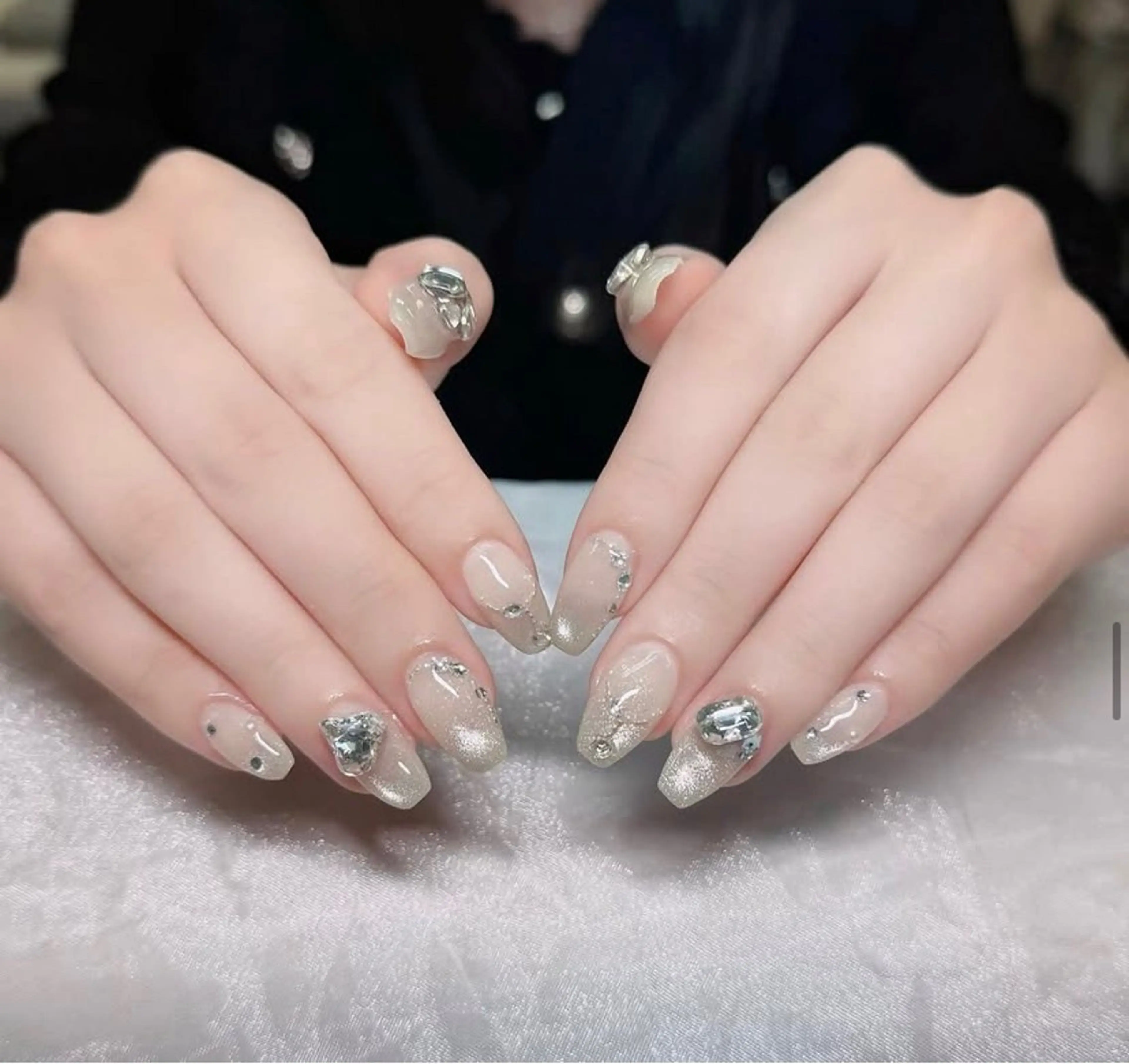 ネイル ハンドネイル Hin Nail Osaka所属・Hin Nailsのネイルデザイン