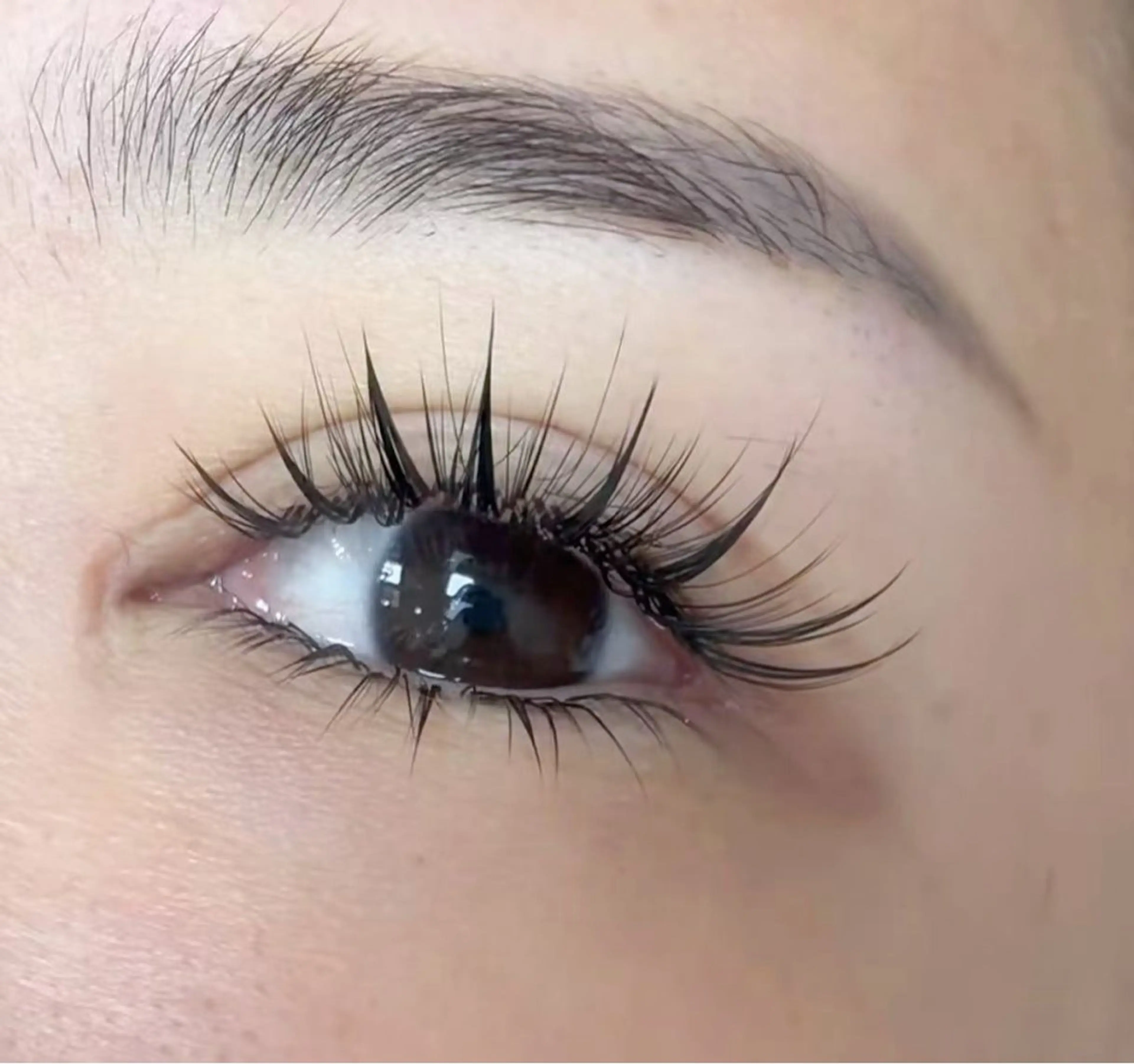 マツエク・マツパ バインドロック 束感まつ毛 フラットラッシュ 韓国風マツエク パリジェンヌラッシュリフト マツエク LEDアイラッシュ みらいサロンのマツエク・マツパデザイン